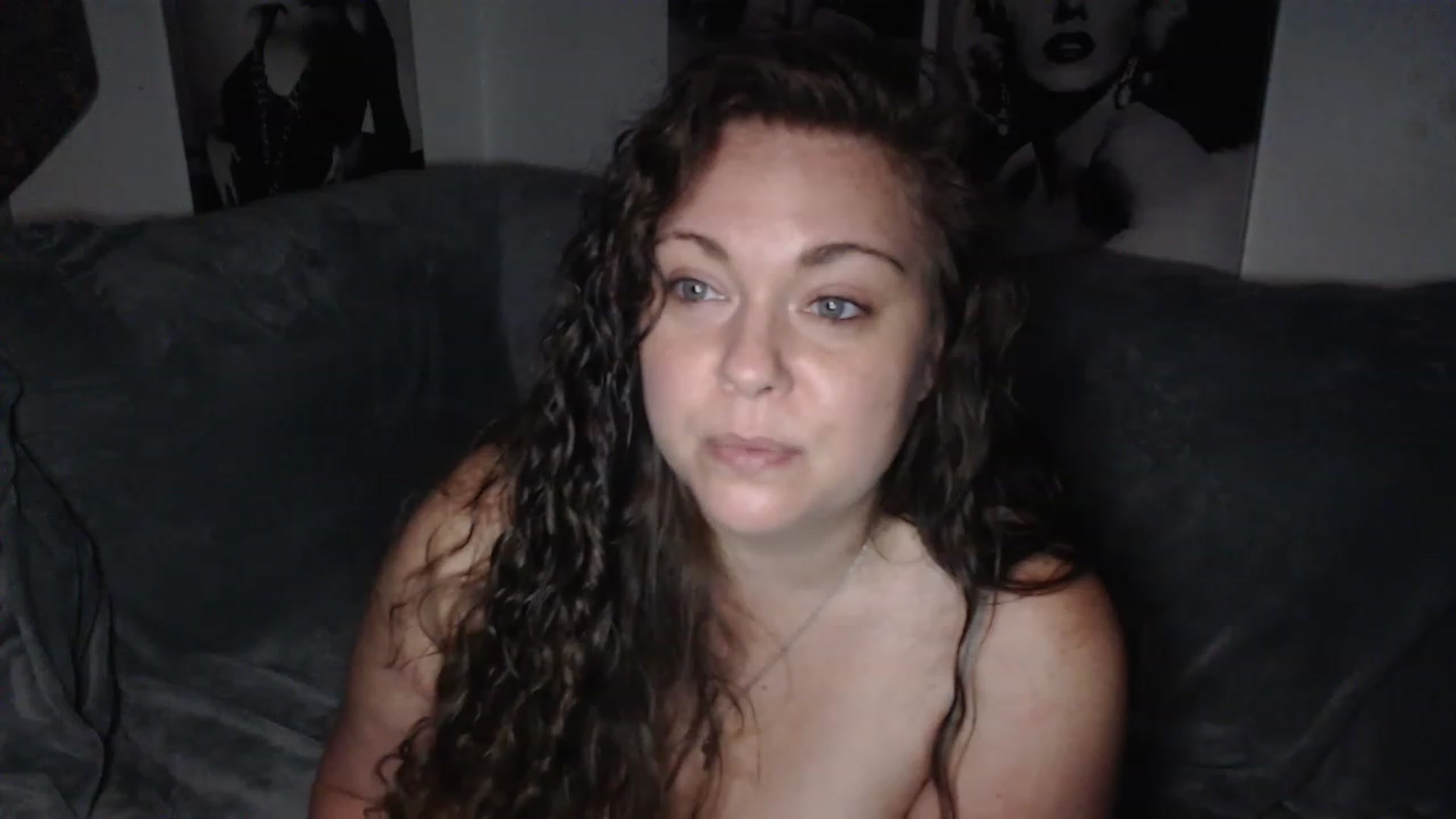 Gallery image thumbnail from Kylie_McFly's myfreecams stream on, 03/28/2023, 24:04 image 4 of 20