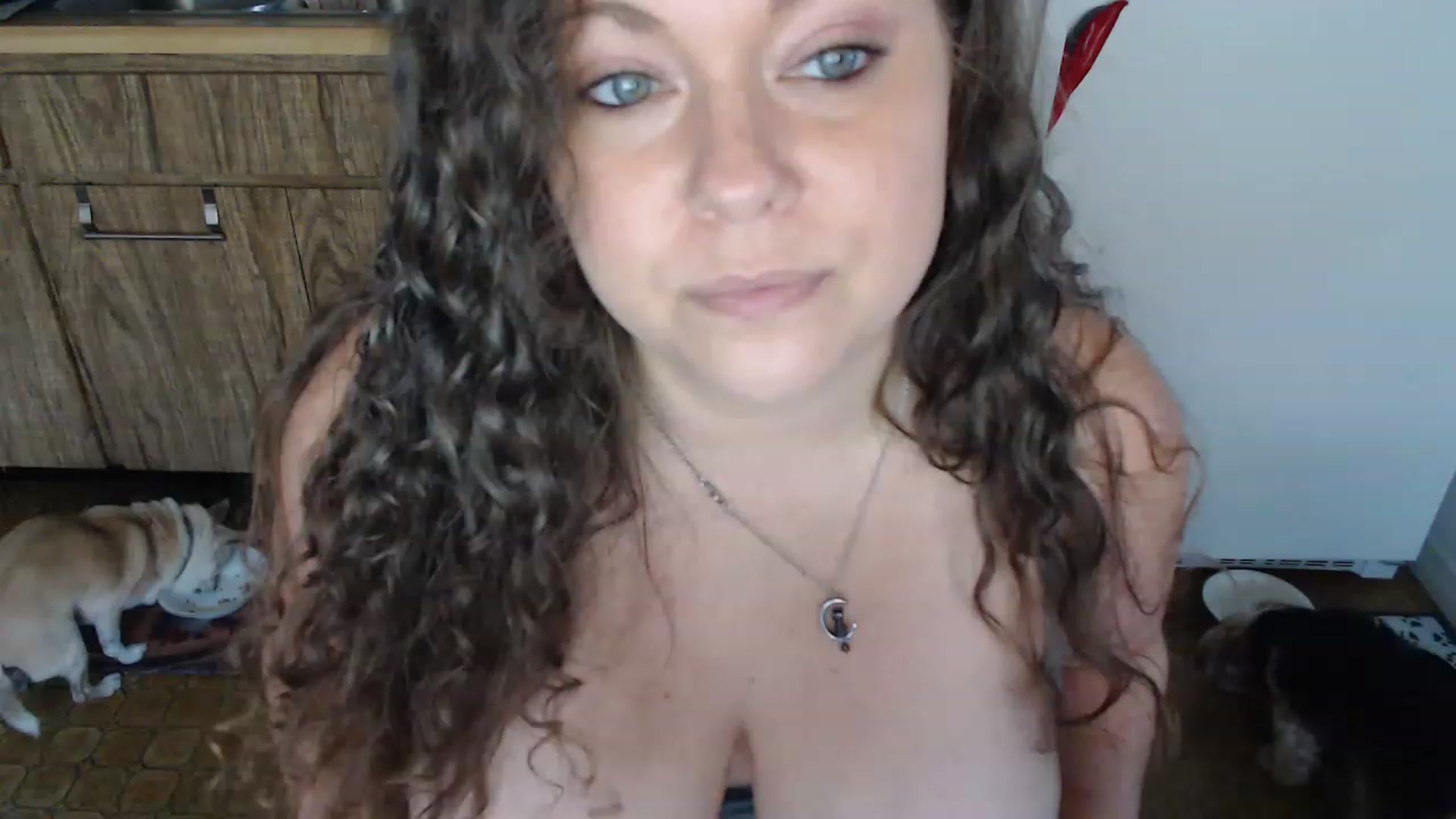 Gallery image thumbnail from Kylie_McFly's myfreecams stream on, 05/21/2023, 24:03 image 12 of 20