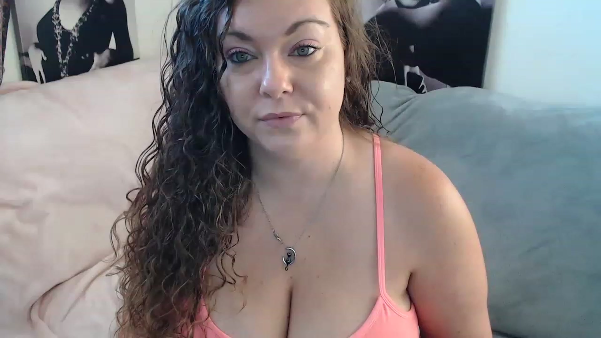 Gallery image thumbnail from Kylie_McFly's myfreecams stream on, 07/02/2023, 12:31 image 2 of 20