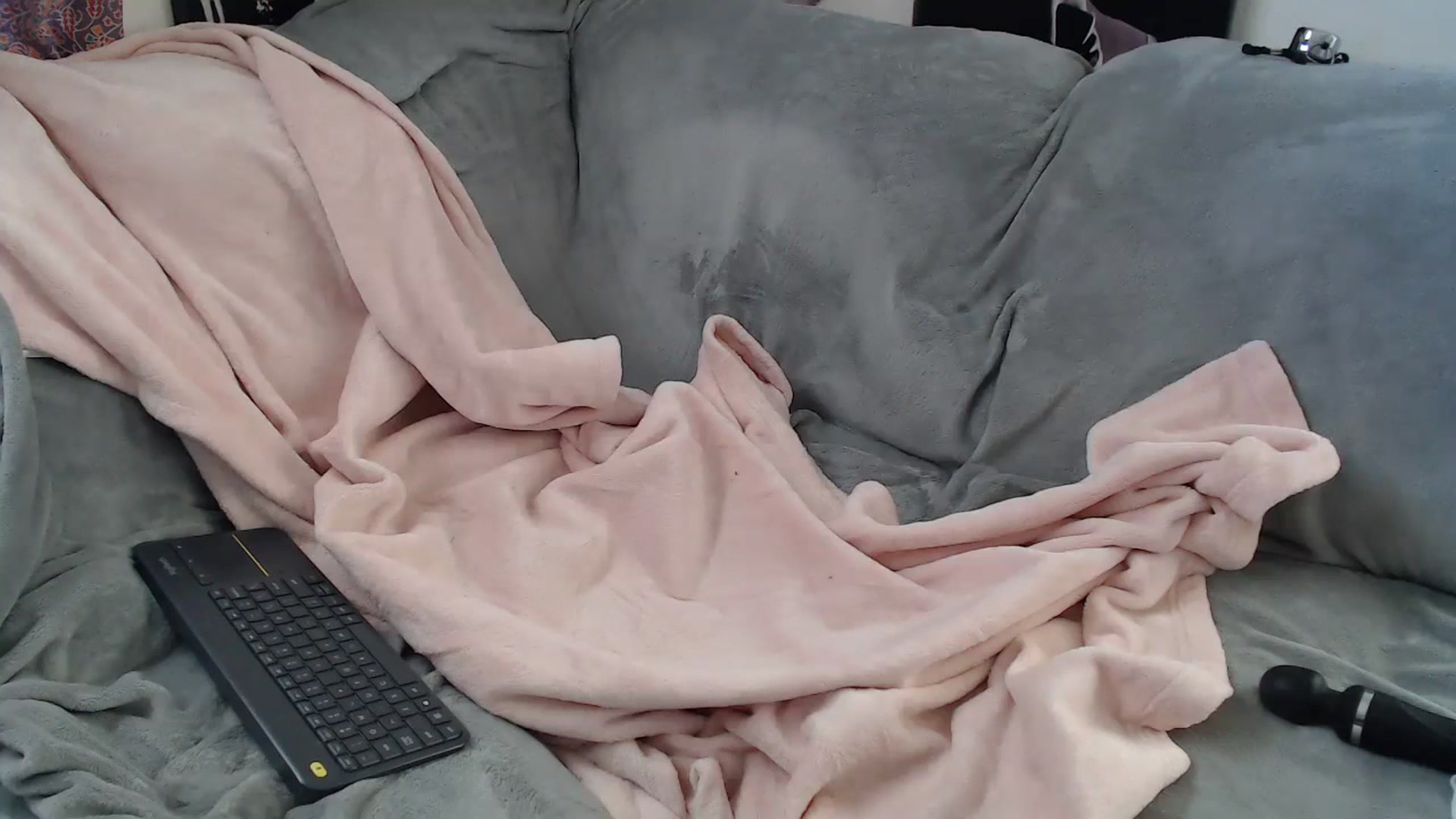 Gallery image thumbnail from Kylie_McFly's myfreecams stream on, 07/04/2023, 15:58 image 15 of 20