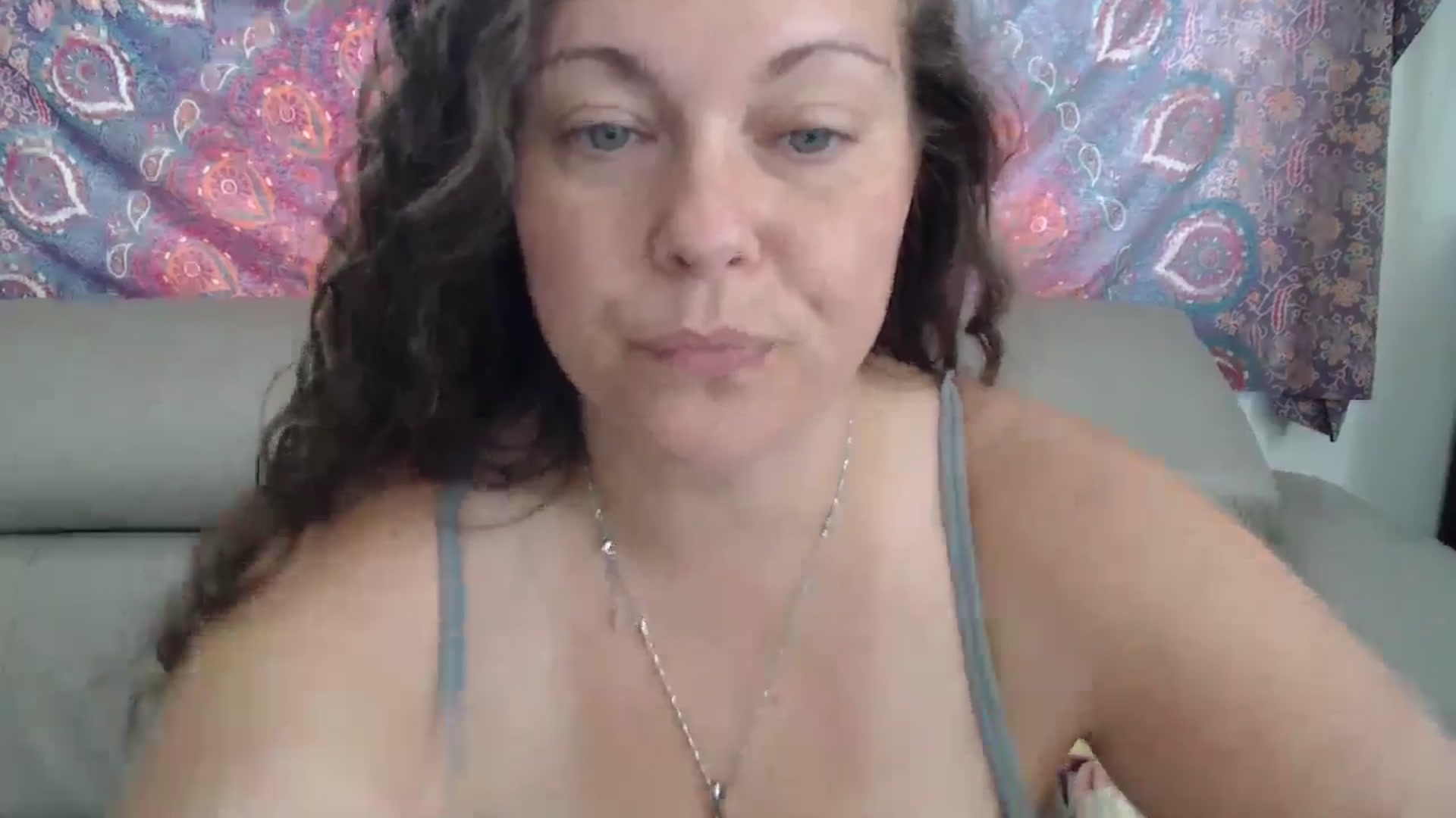 Gallery image thumbnail from Kylie_McFly's myfreecams stream on, 05/06/2024, 14:40 image 5 of 20