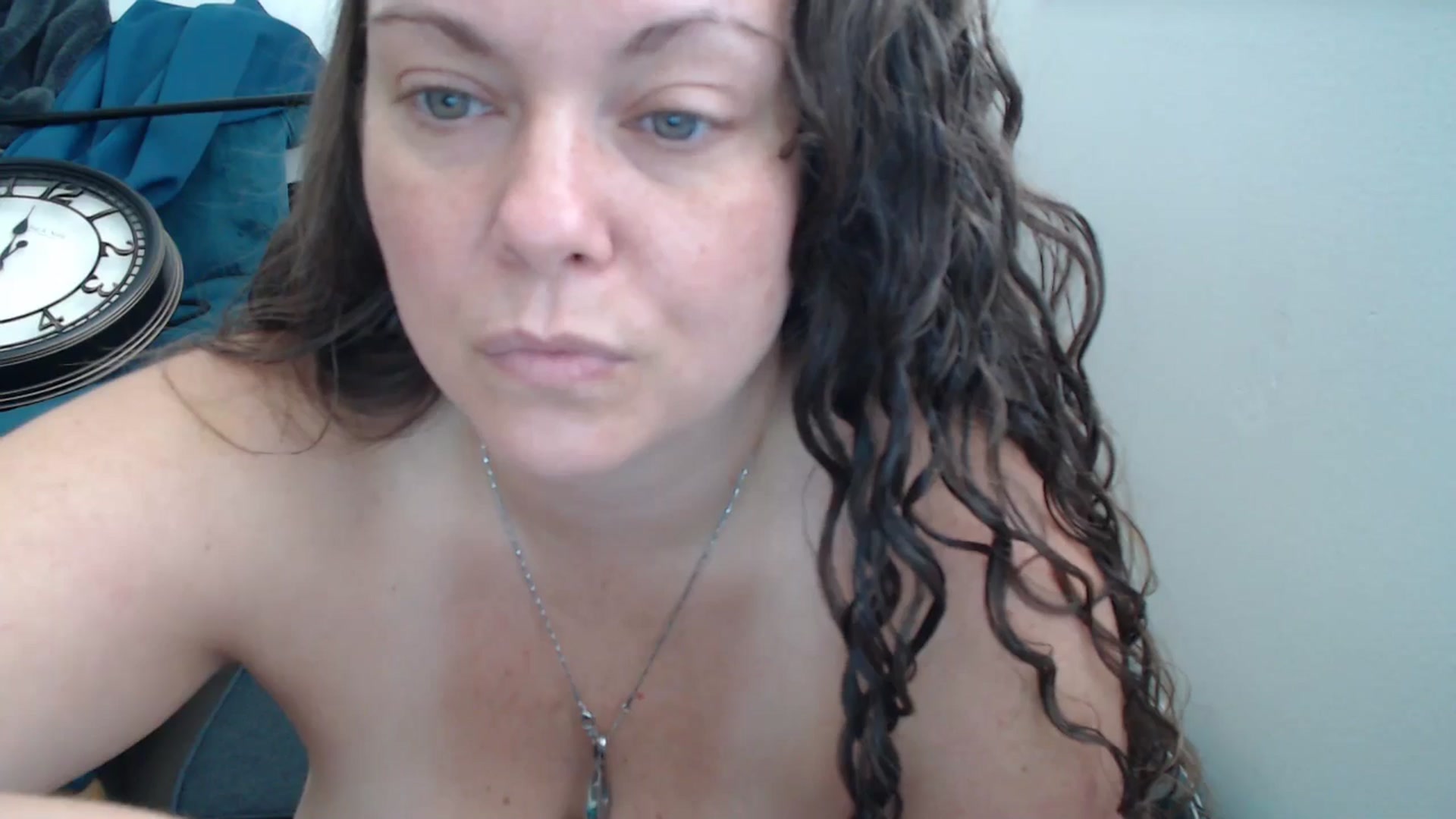 Gallery image thumbnail from Kylie_McFly's myfreecams stream on, 05/22/2024, 15:42 image 17 of 20