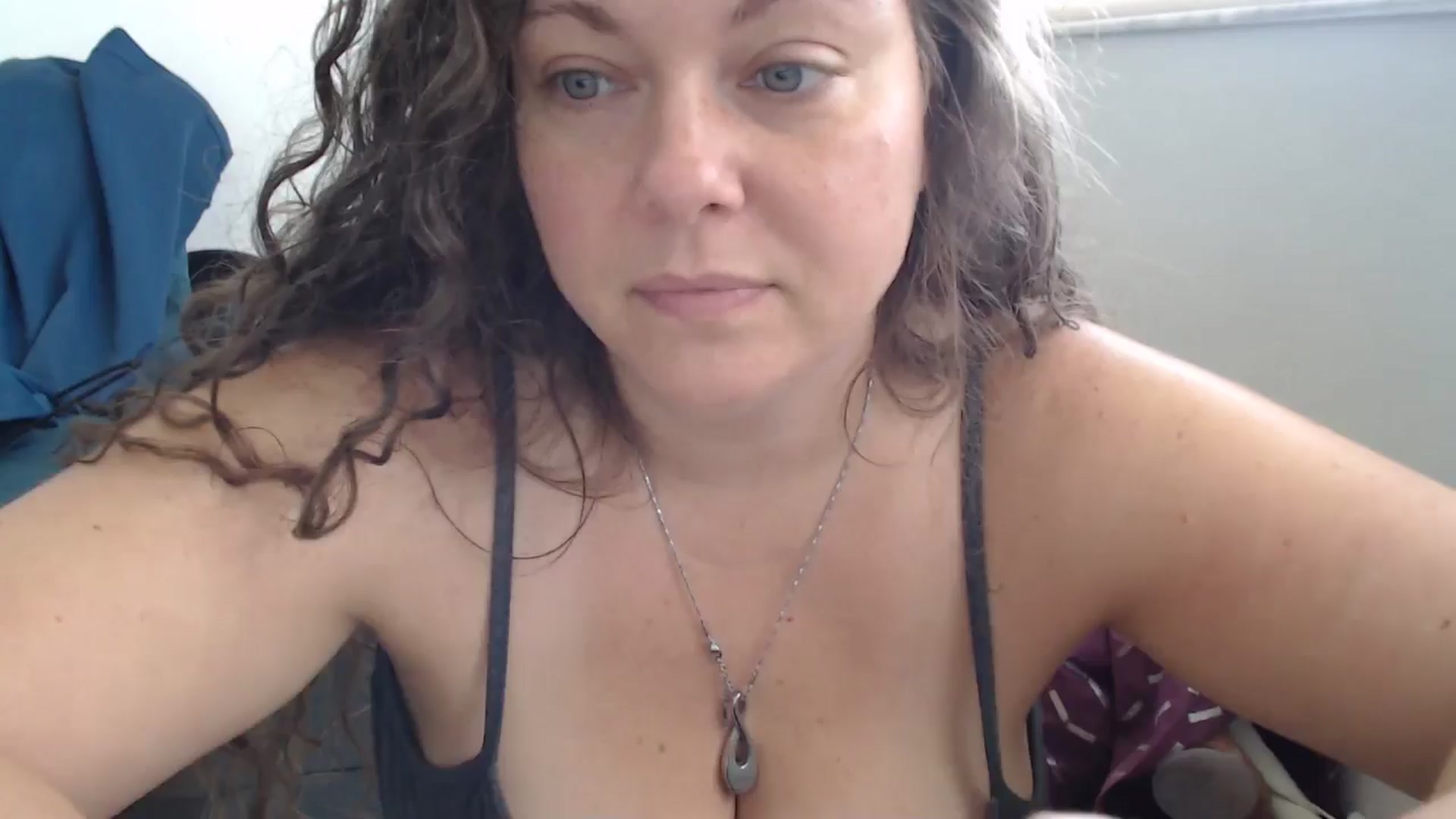 Gallery image thumbnail from Kylie_McFly's myfreecams stream on, 05/28/2024, 16:30 image 1 of 20