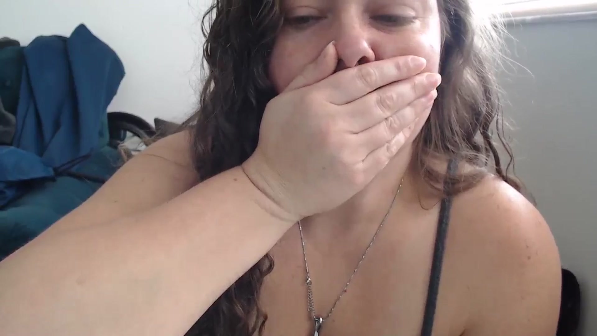 Gallery image thumbnail from Kylie_McFly's myfreecams stream on, 05/28/2024, 16:30 image 6 of 20