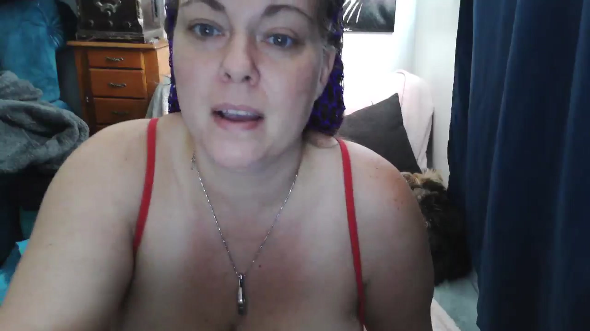 Gallery image thumbnail from Kylie_McFly's myfreecams stream on, 12/01/2024, 15:12 image 15 of 20