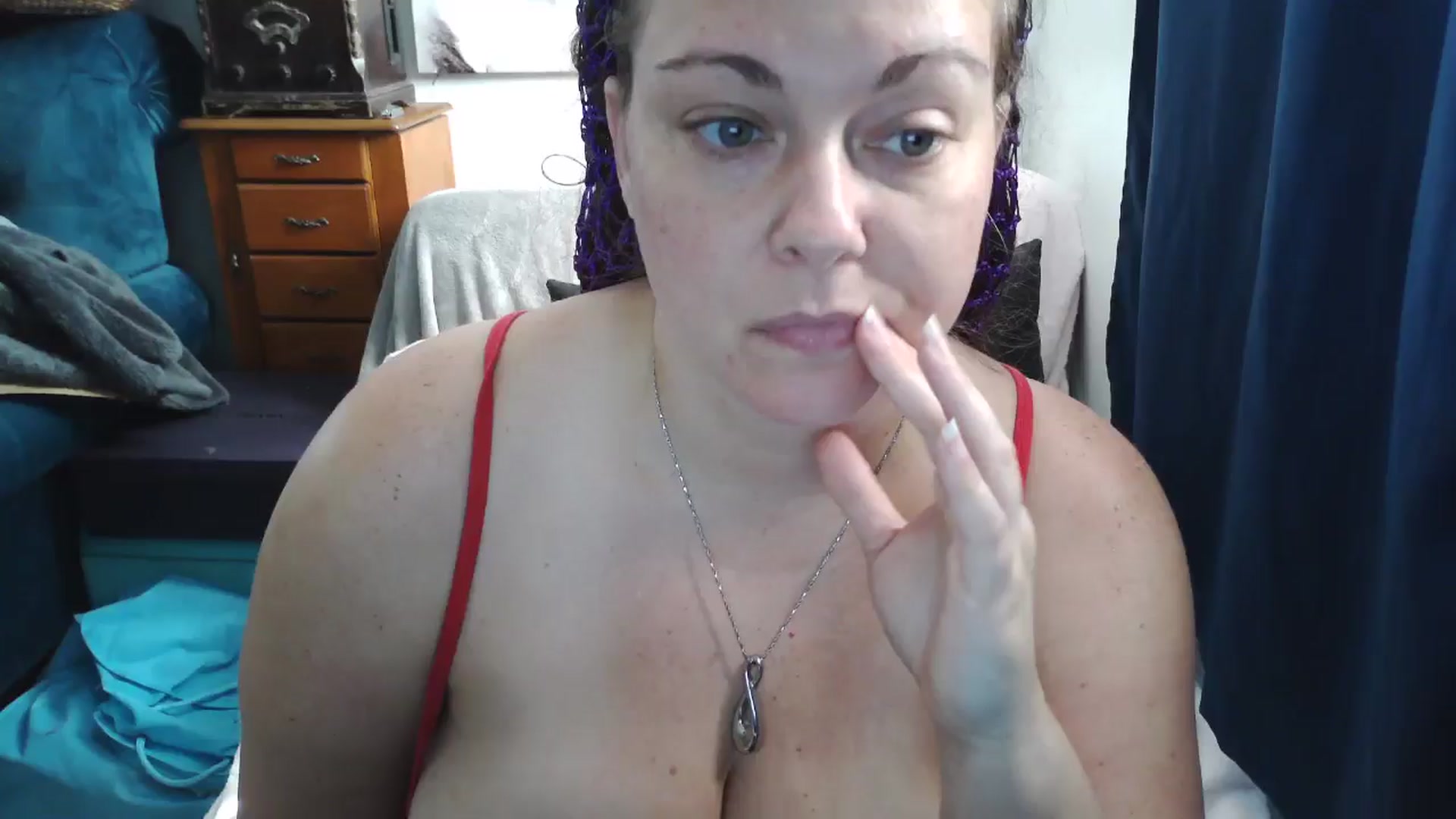 Gallery image thumbnail from Kylie_McFly's myfreecams stream on, 12/01/2024, 16:35 image 8 of 20