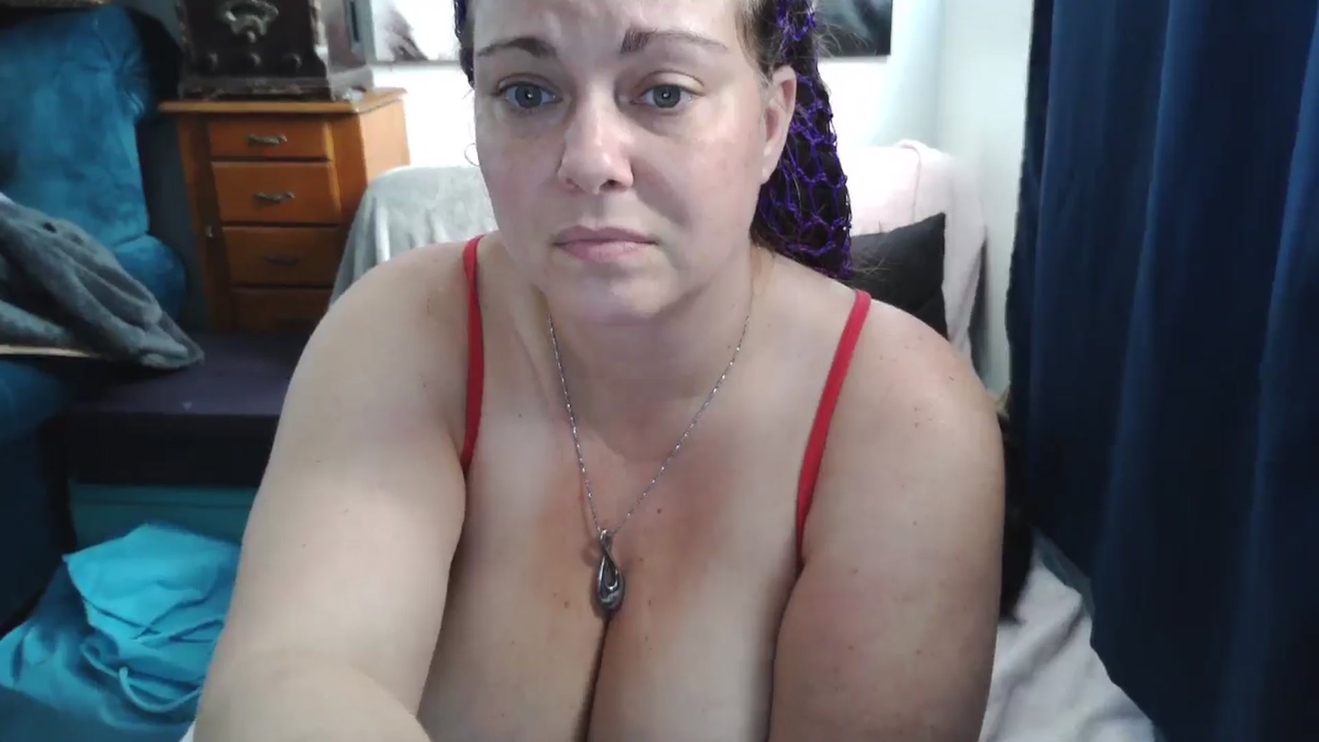 Gallery image thumbnail from Kylie_McFly's myfreecams stream on, 12/01/2024, 16:35 image 6 of 20