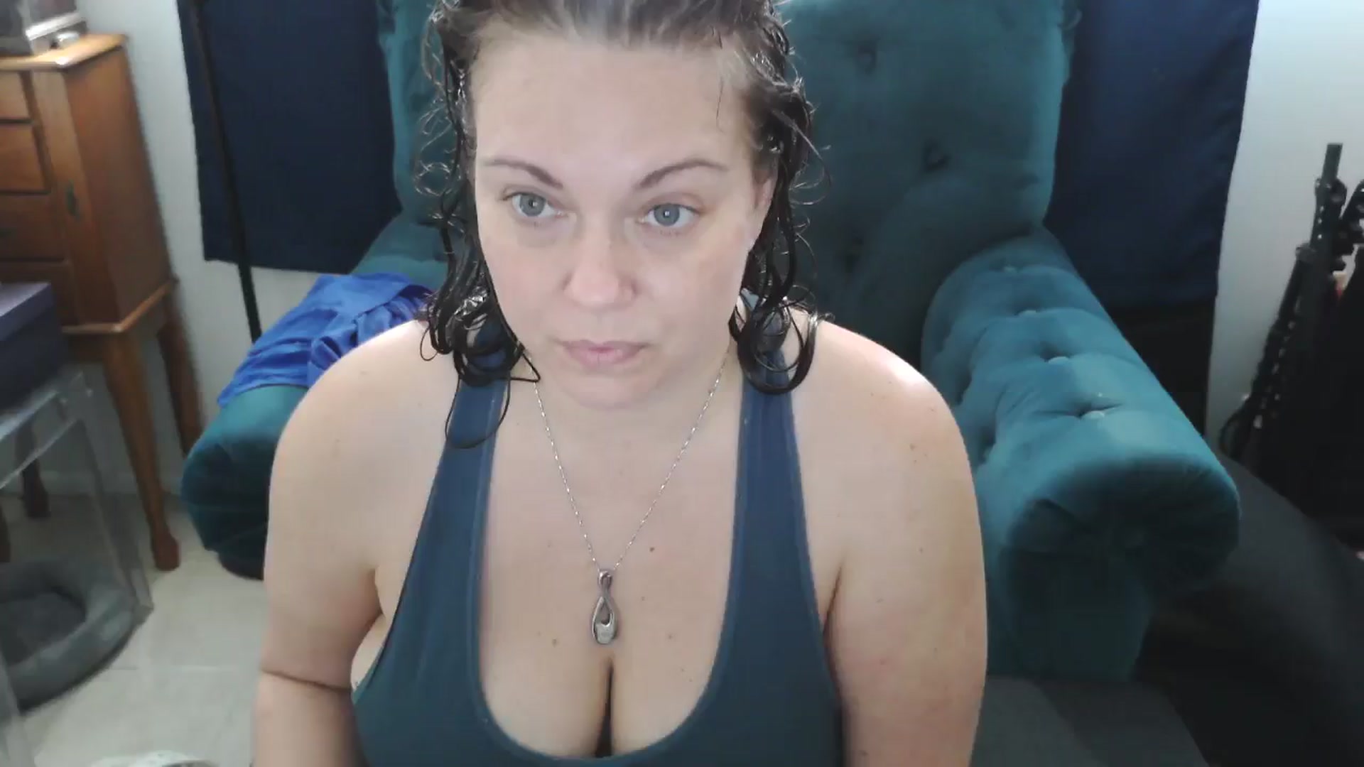Gallery image thumbnail from Kylie_McFly's myfreecams stream on, 12/26/2024, 18:36 image 5 of 20