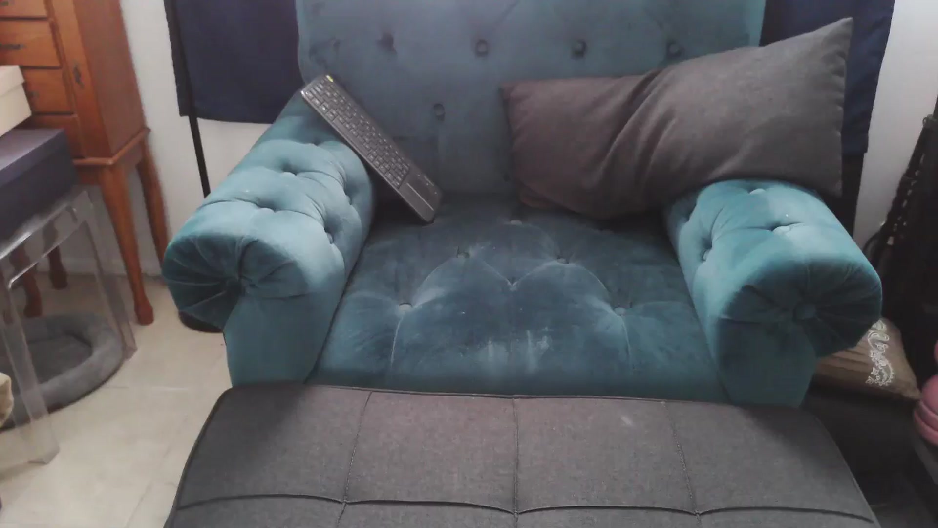 Gallery image thumbnail from Kylie_McFly's myfreecams stream on, 12/27/2024, 18:16 image 2 of 20