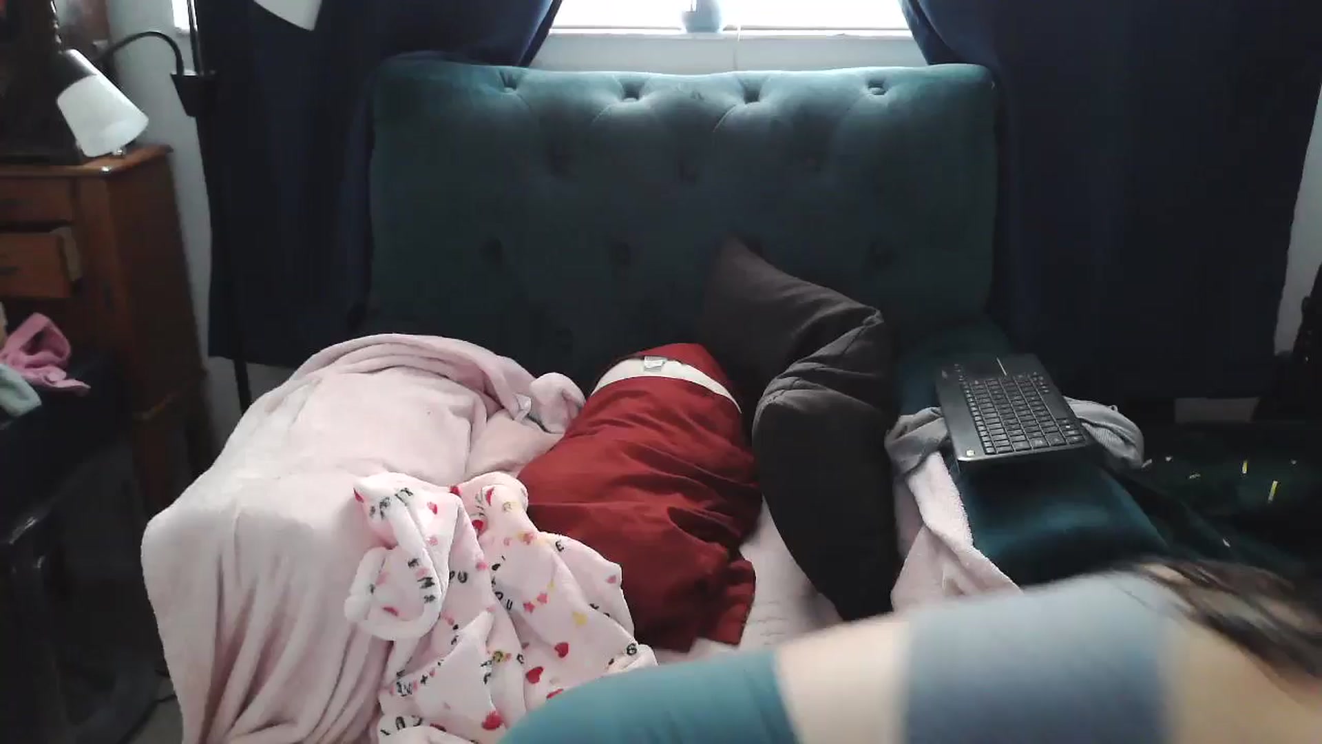 Gallery image thumbnail from Kylie_McFly's myfreecams stream on, 03/05/2025, 15:34 image 7 of 20