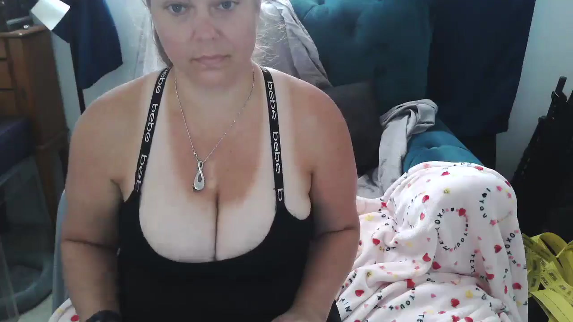 Gallery image thumbnail from Kylie_McFly's myfreecams stream on, 03/27/2025, 14:01 image 19 of 20