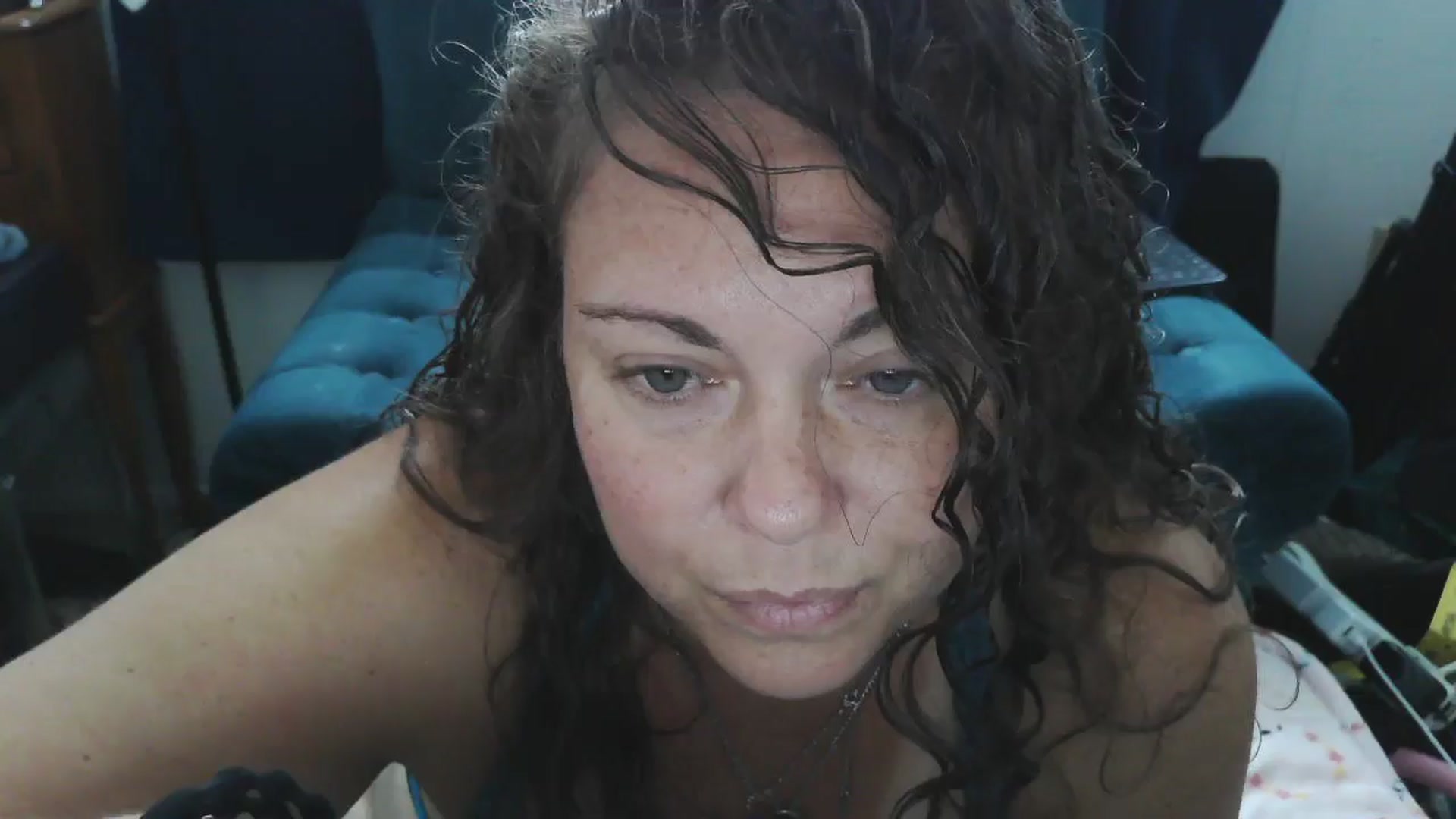Gallery image thumbnail from Kylie_McFly's myfreecams stream on, 04/14/2025, 14:42 image 9 of 20