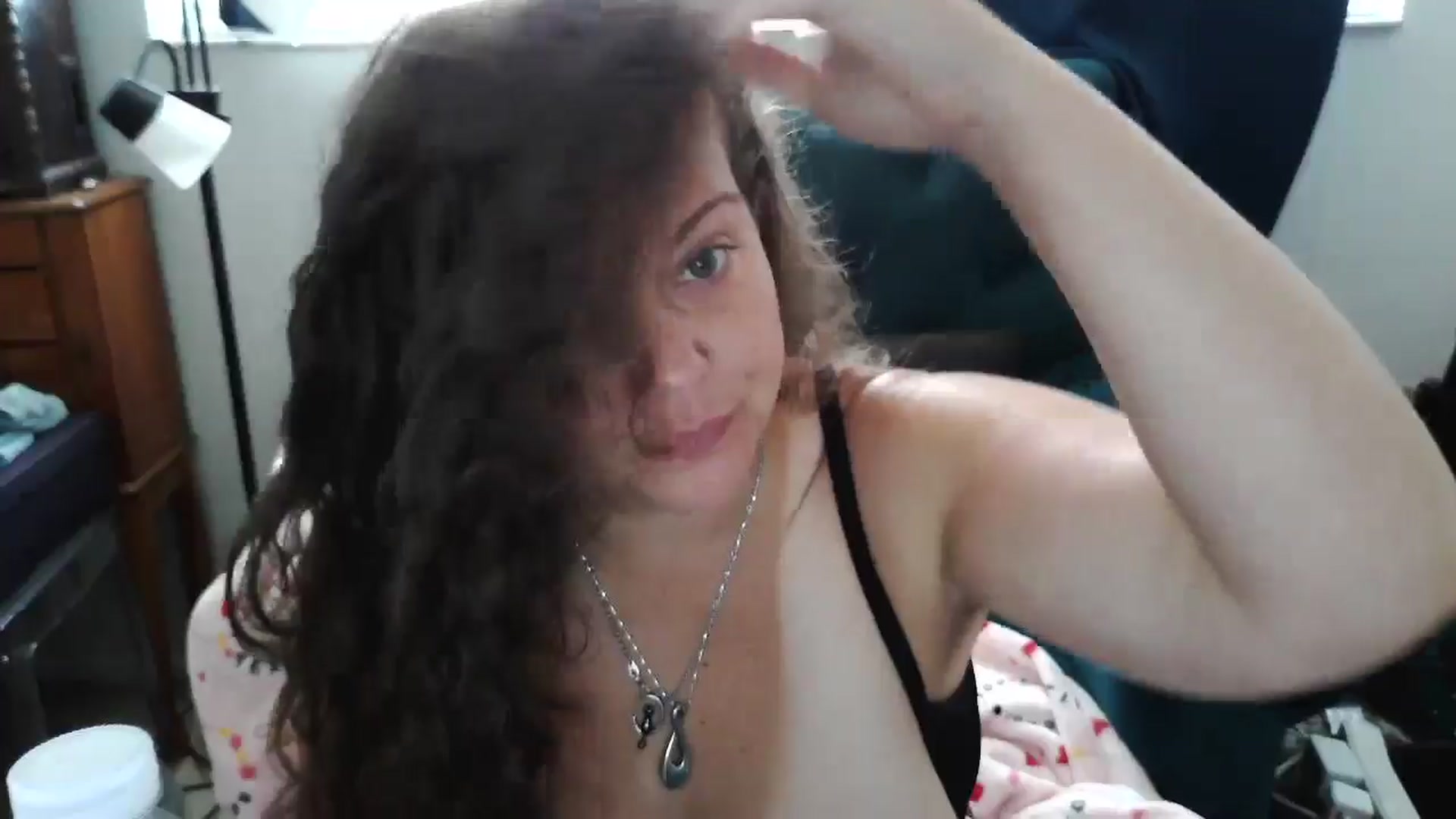 Gallery image thumbnail from Kylie_McFly's myfreecams stream on, 04/16/2025, 15:56 image 15 of 20