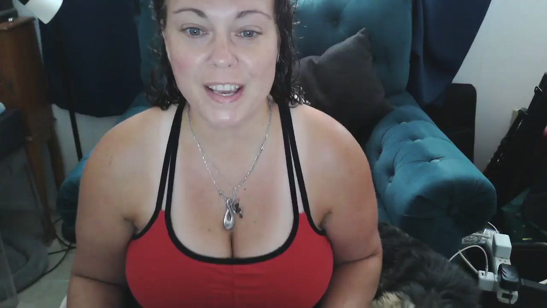 Gallery image thumbnail from Kylie_McFly's myfreecams stream on, 04/19/2025, 17:28 image 6 of 20