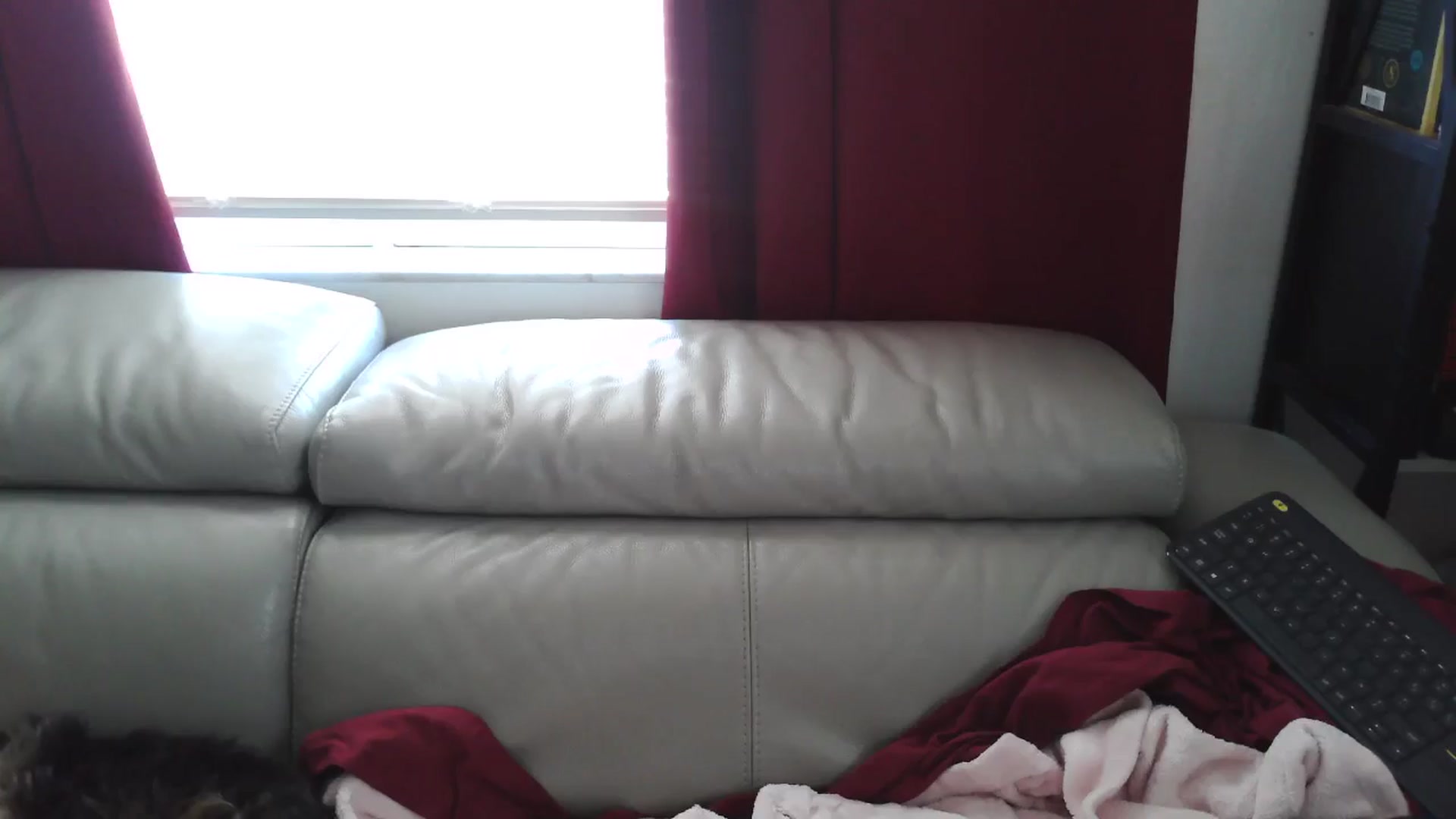 Gallery image thumbnail from Kylie_McFly's myfreecams stream on, 12/31/2025, 18:12 image 18 of 20