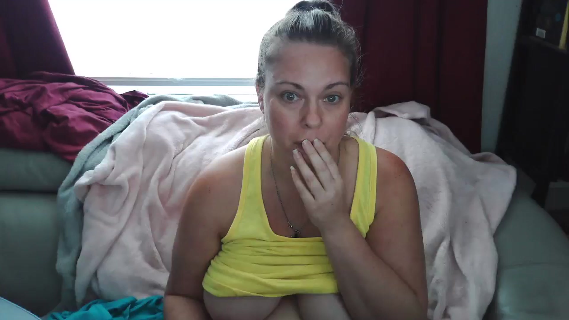 Gallery image thumbnail from Kylie_McFly's myfreecams stream on, 01/01/2026, 21:22 image 11 of 20