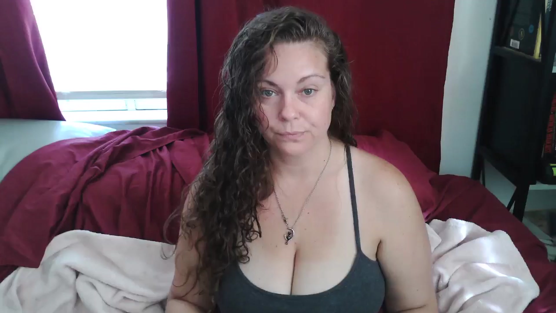 Gallery image thumbnail from Kylie_McFly's myfreecams stream on, 01/11/2026, 16:17 image 5 of 20