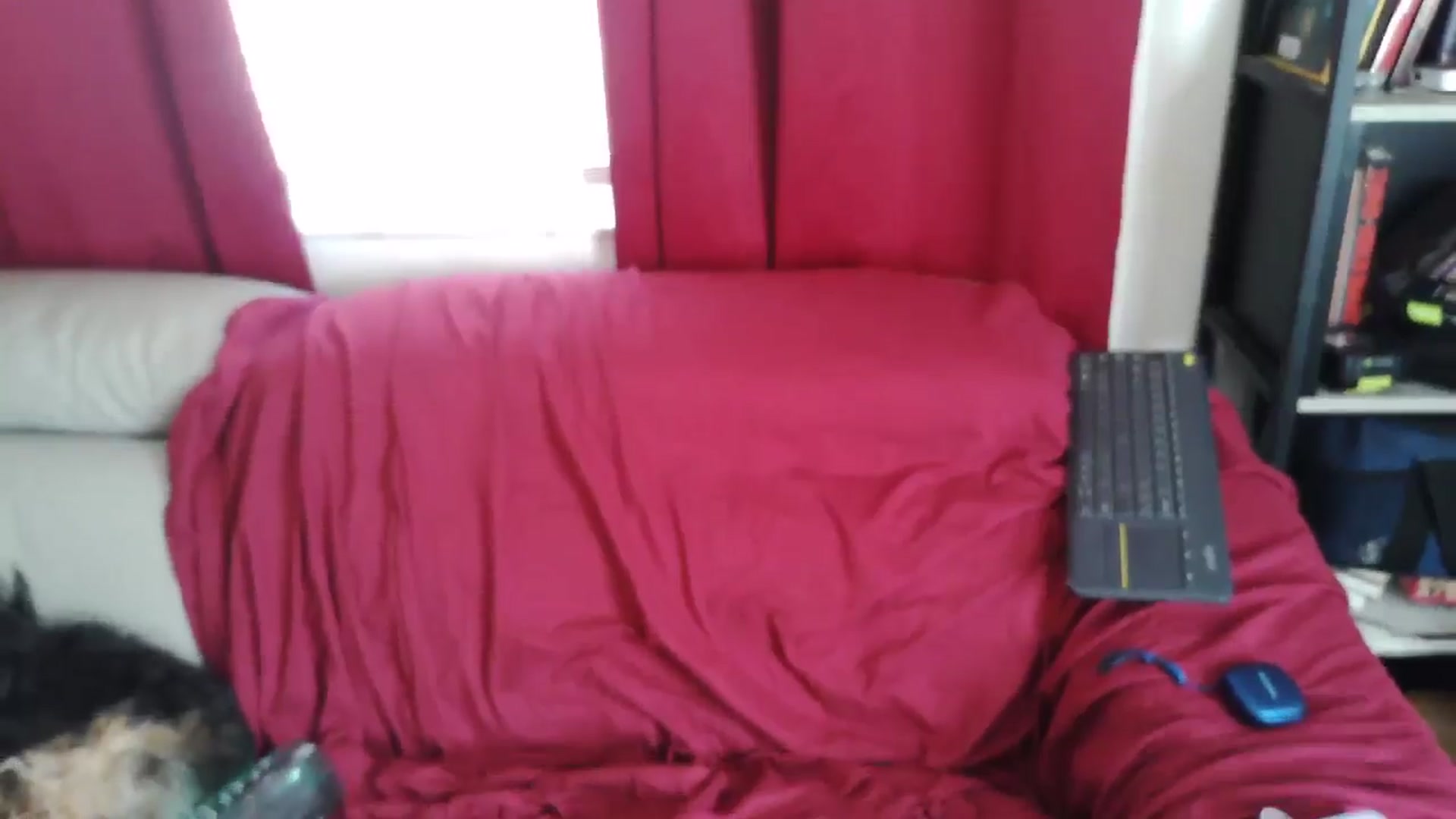 Gallery image thumbnail from Kylie_McFly's myfreecams stream on, 04/24/2026, 13:33 image 17 of 20