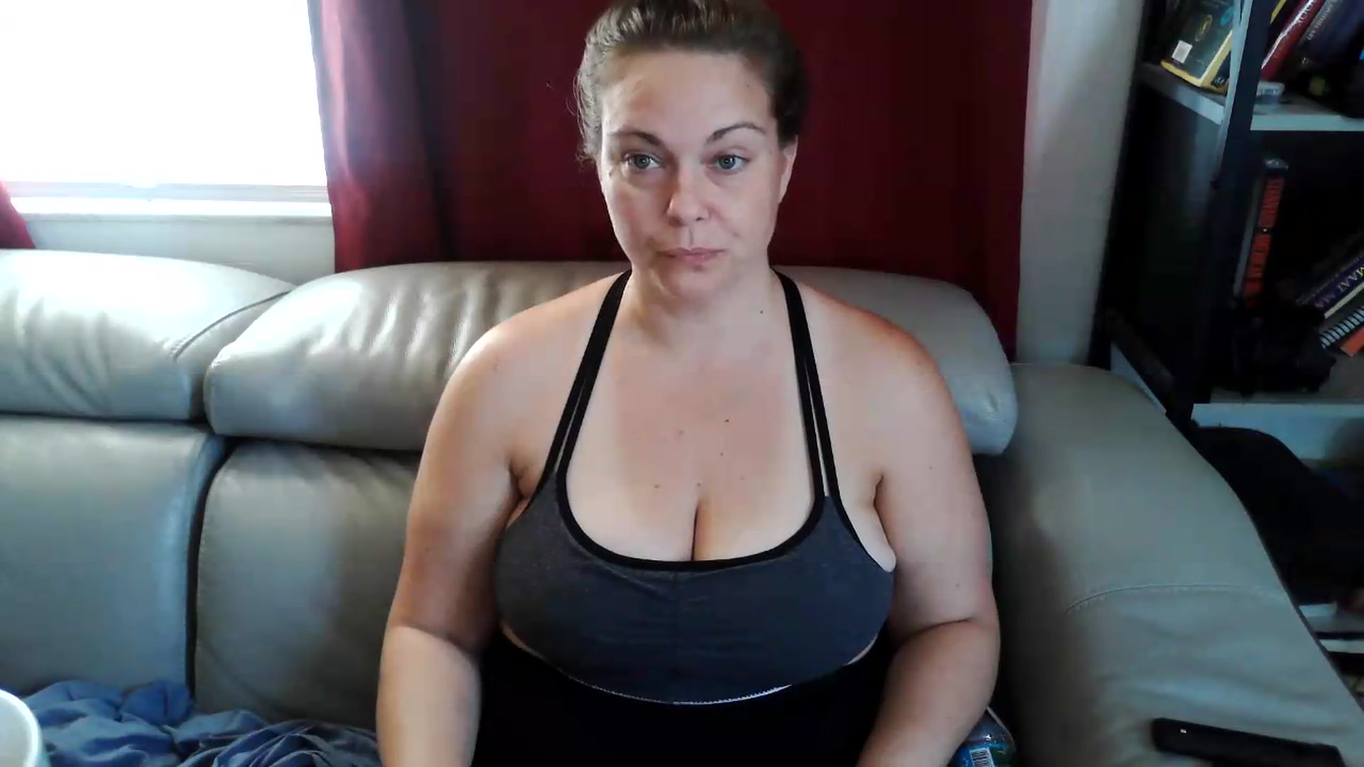 Gallery image thumbnail from Kylie_McFly's myfreecams stream on, 06/29/2026, 17:38 image 9 of 20