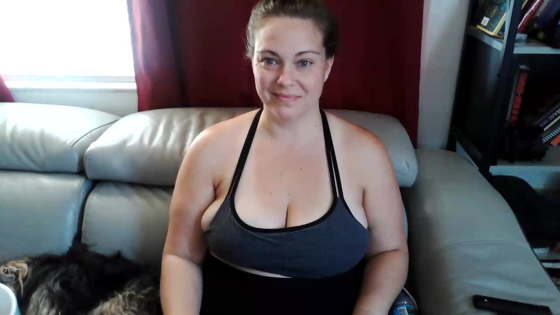 Gallery image thumbnail from Kylie_McFly's myfreecams stream on, 06/29/2026, 17:38 image 3 of 20