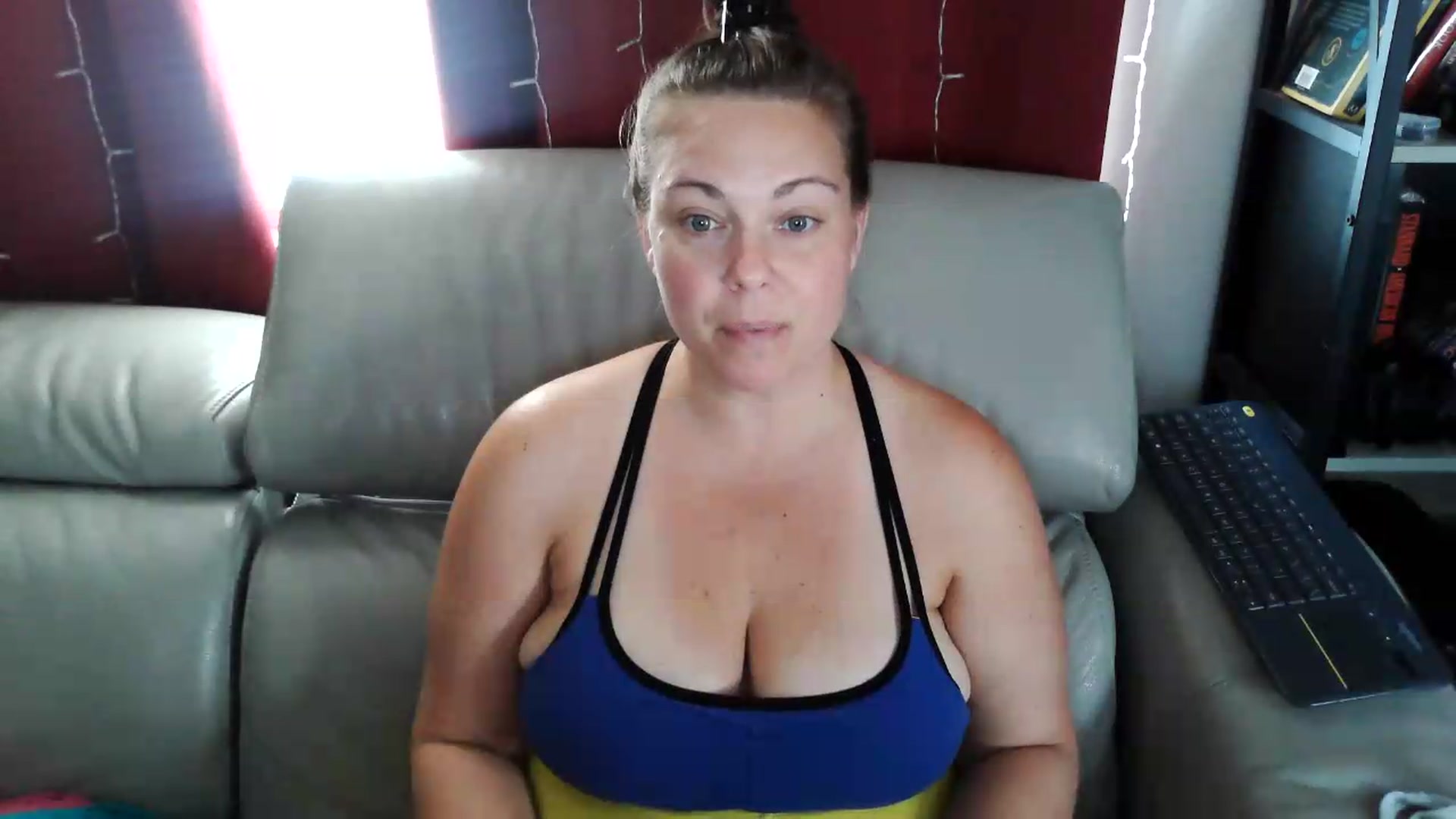 Gallery image thumbnail from Kylie_McFly's myfreecams stream on, 07/09/2026, 15:40 image 12 of 20