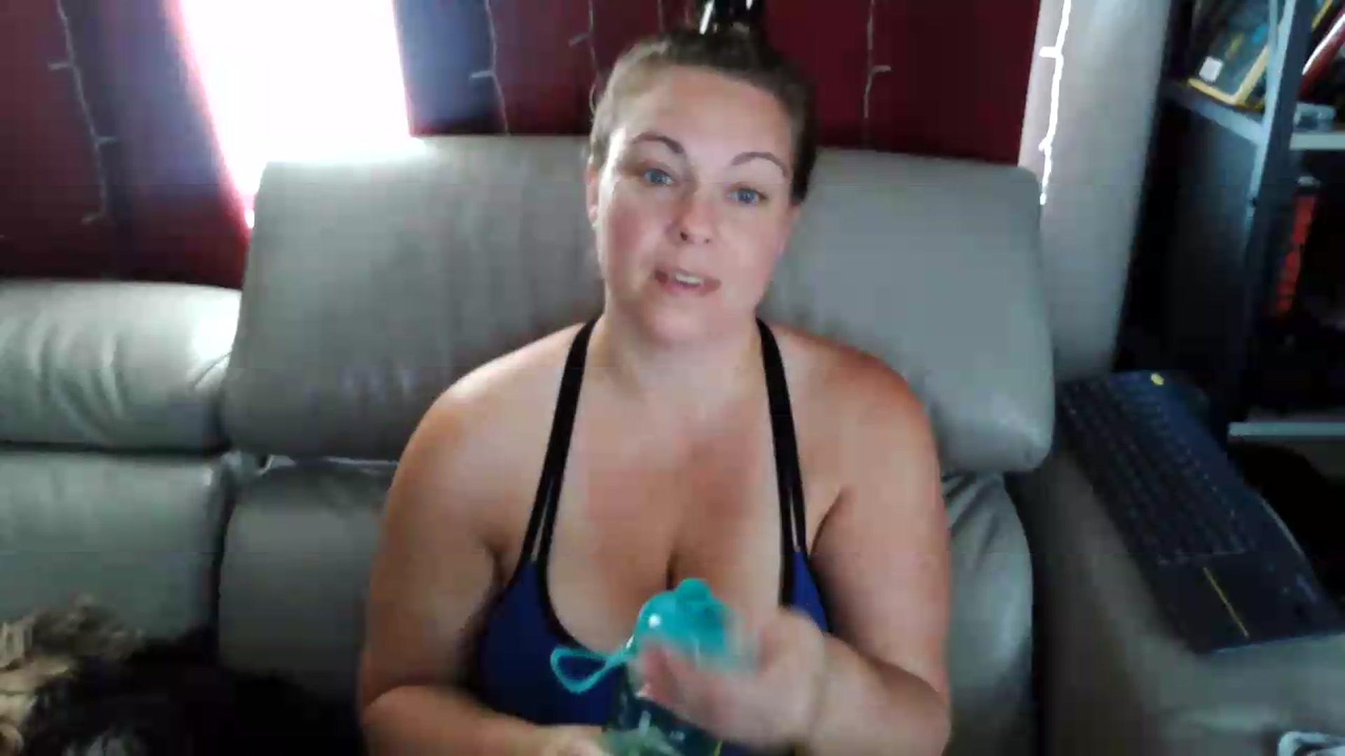 Gallery image thumbnail from Kylie_McFly's myfreecams stream on, 07/09/2026, 15:40 image 9 of 20