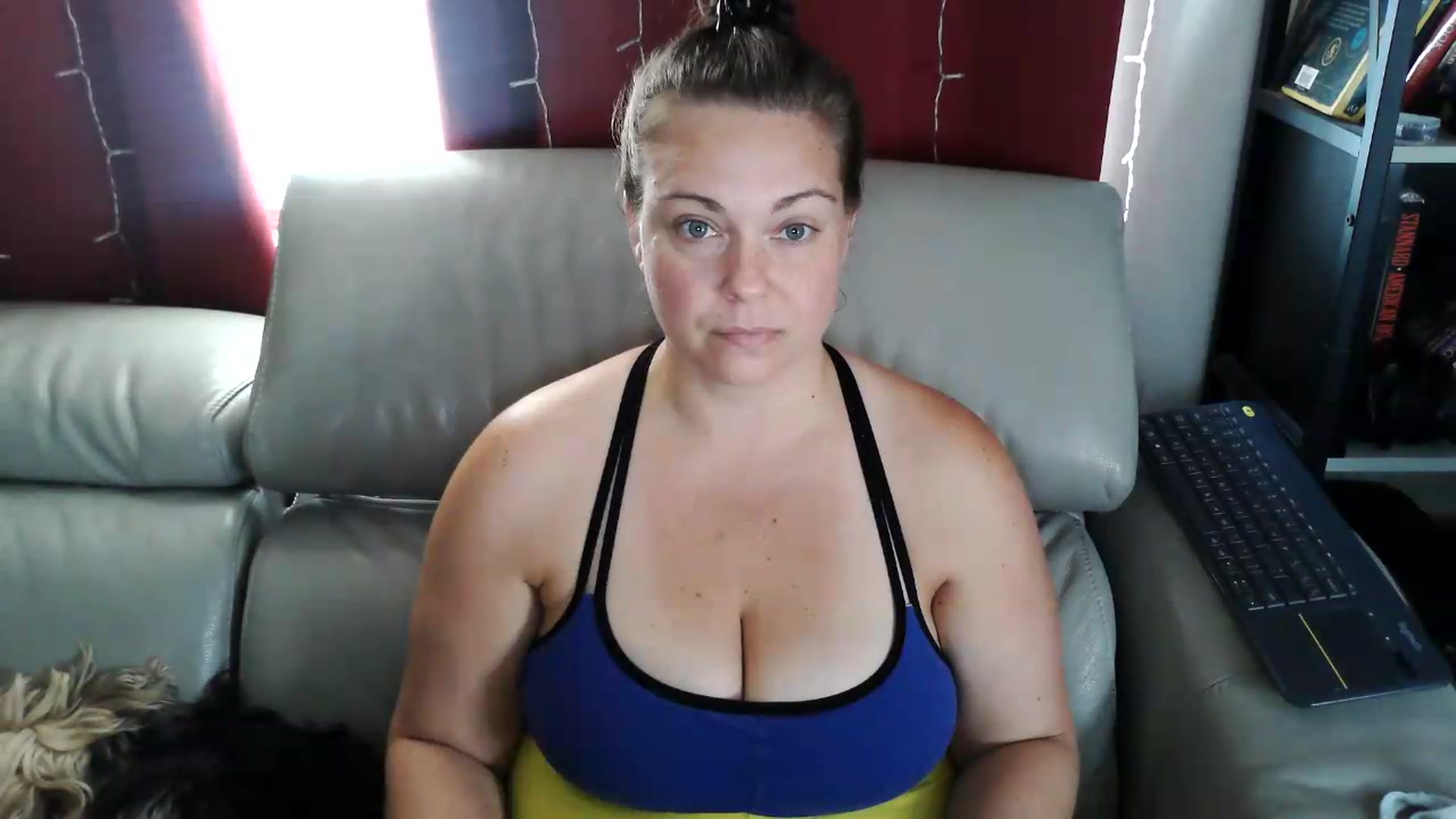 Gallery image thumbnail from Kylie_McFly's myfreecams stream on, 07/09/2026, 15:40 image 6 of 20