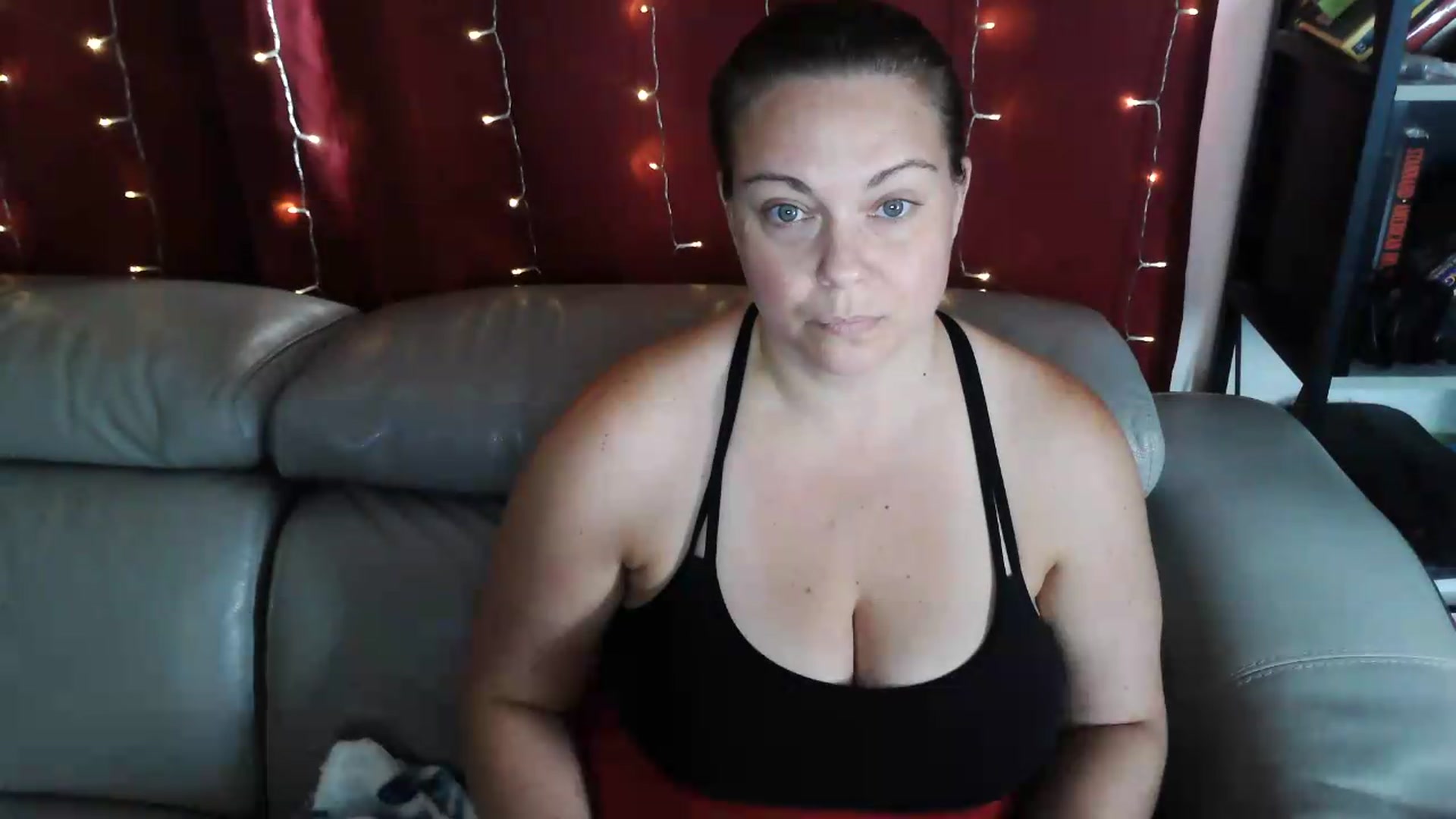 Gallery image thumbnail from Kylie_McFly's myfreecams stream on, 07/20/2026, 16:14 image 11 of 20