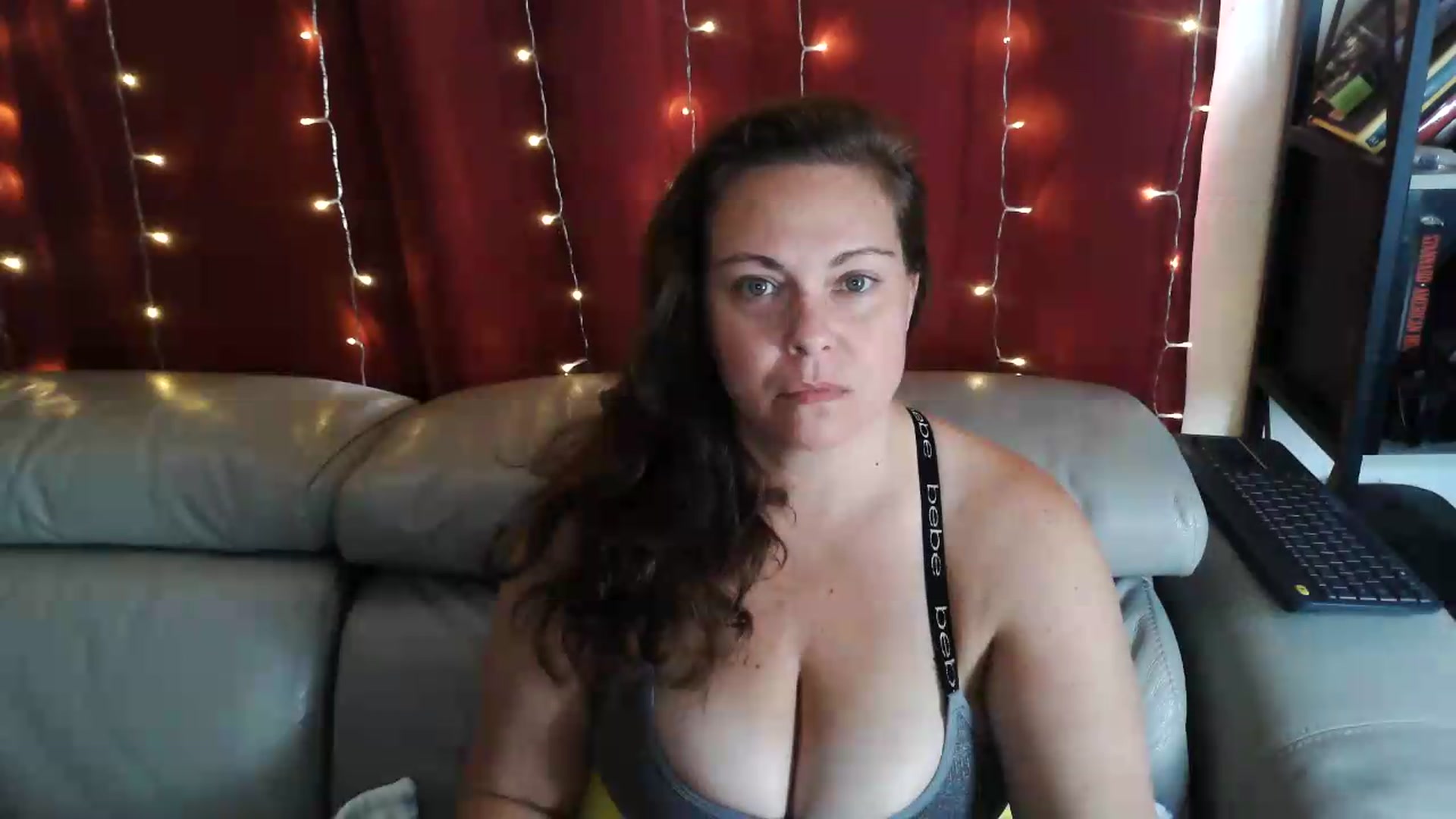 Gallery image thumbnail from Kylie_McFly's myfreecams stream on, 07/21/2026, 17:11 image 7 of 20