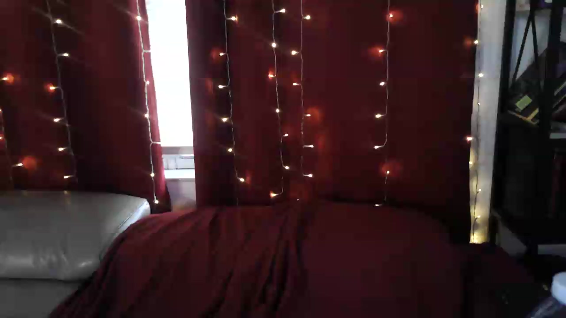 Gallery image thumbnail from Kylie_McFly's myfreecams stream on, 08/03/2026, 11:21 image 2 of 20