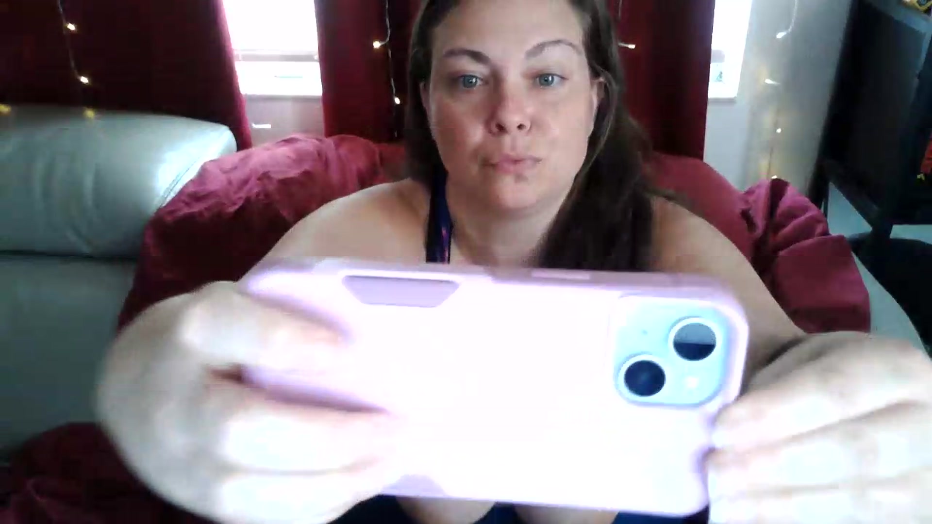 Gallery image thumbnail from Kylie_McFly's myfreecams stream on, 08/06/2026, 13:10 image 10 of 20