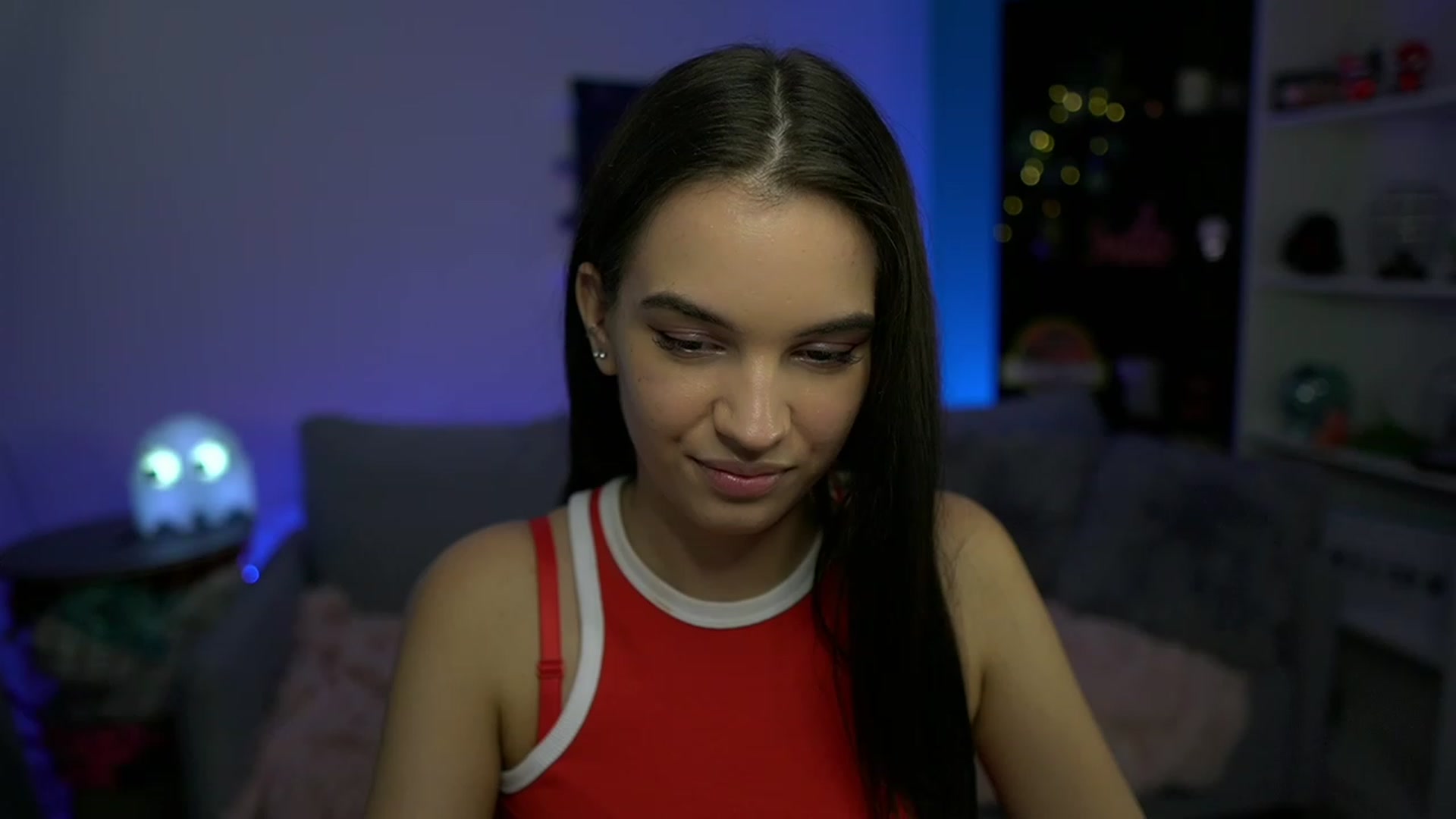 Gallery image thumbnail from Kylie_Quinn's myfreecams stream on, 11/14/2022, 21:21 image 5 of 20