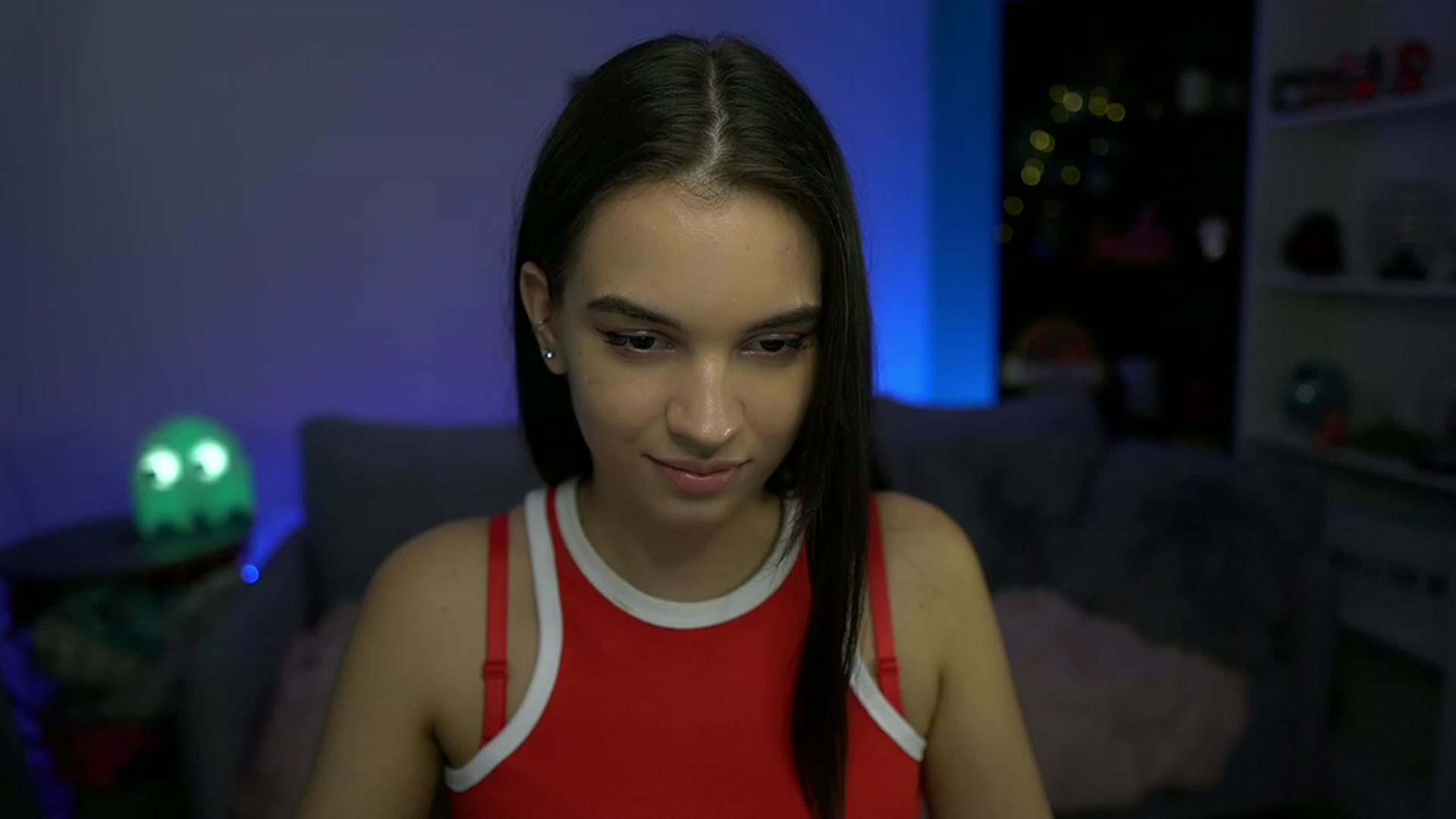 Gallery image thumbnail from Kylie_Quinn's myfreecams stream on, 11/14/2022, 23:14 image 14 of 20