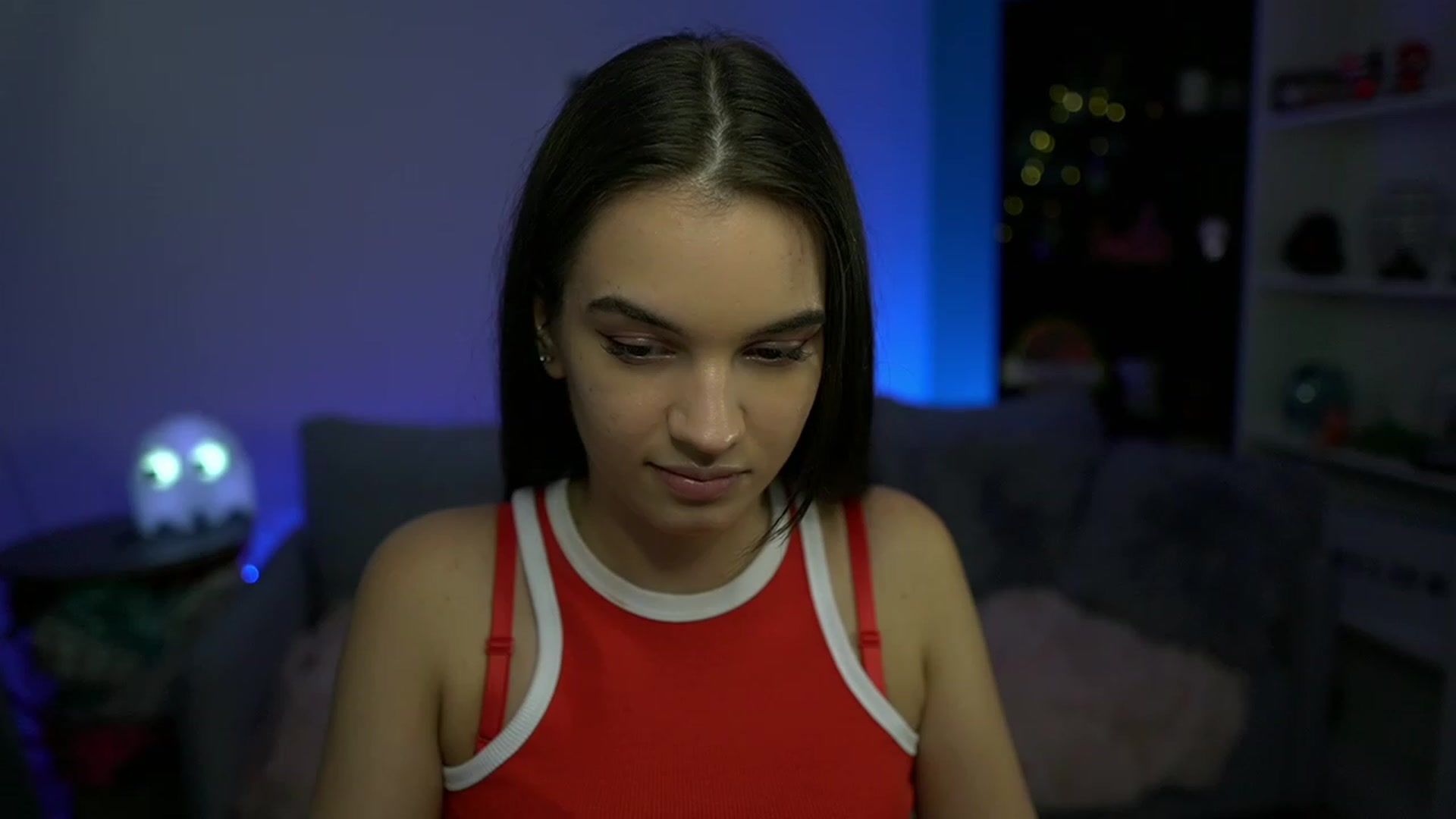 Gallery image thumbnail from Kylie_Quinn's myfreecams stream on, 11/15/2022, 24:13 image 12 of 20