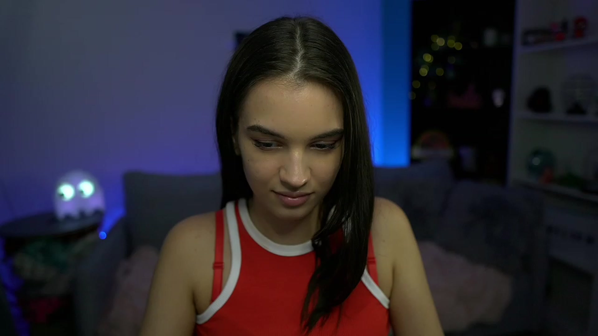 Gallery image thumbnail from Kylie_Quinn's myfreecams stream on, 11/15/2022, 24:13 image 19 of 20