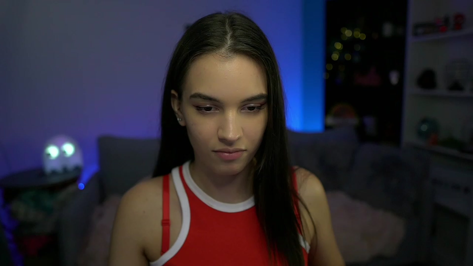 Gallery image thumbnail from Kylie_Quinn's myfreecams stream on, 11/15/2022, 24:13 image 1 of 20