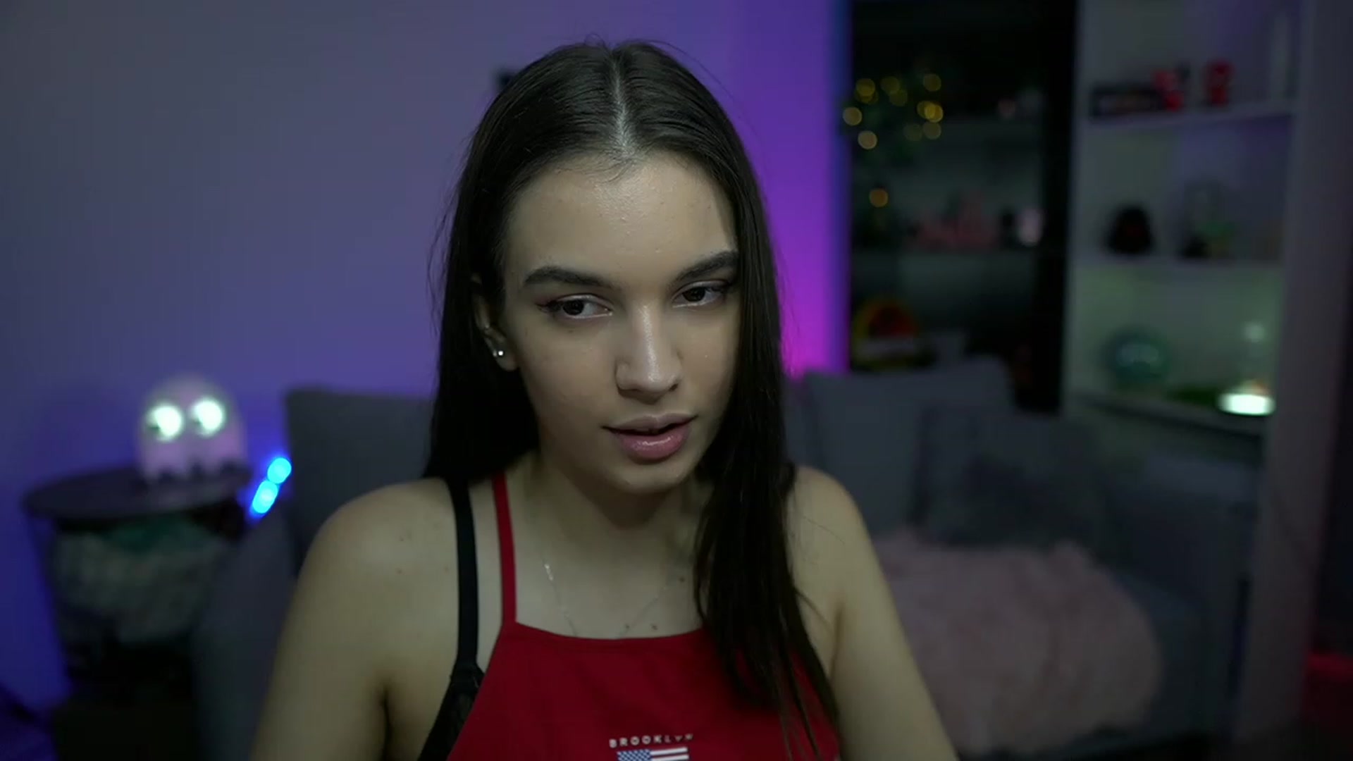 Gallery image thumbnail from Kylie_Quinn's myfreecams stream on, 11/15/2022, 14:37 image 19 of 20