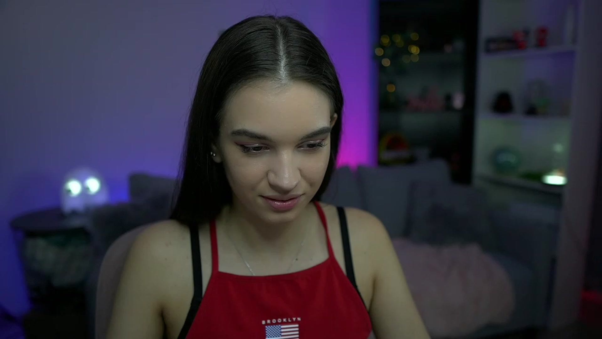 Gallery image thumbnail from Kylie_Quinn's myfreecams stream on, 11/15/2022, 14:37 image 4 of 20