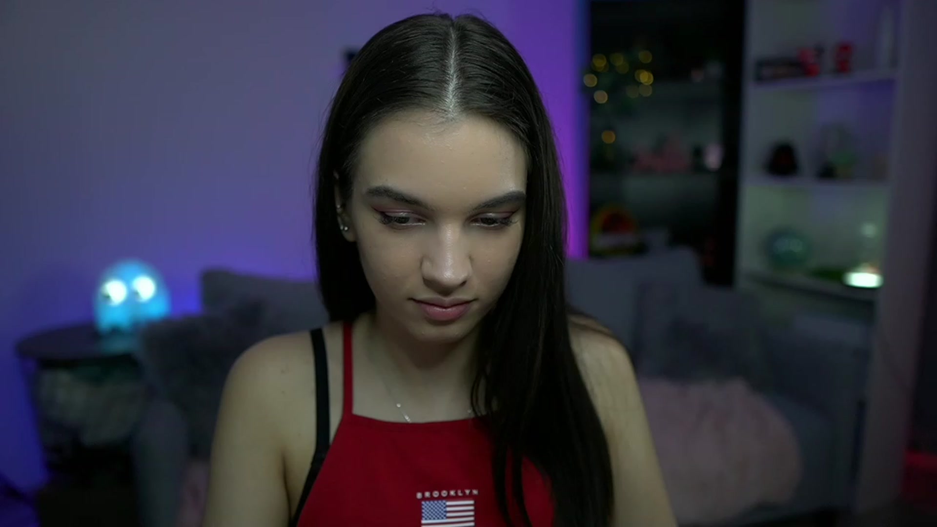 Gallery image thumbnail from Kylie_Quinn's myfreecams stream on, 11/15/2022, 14:37 image 6 of 20