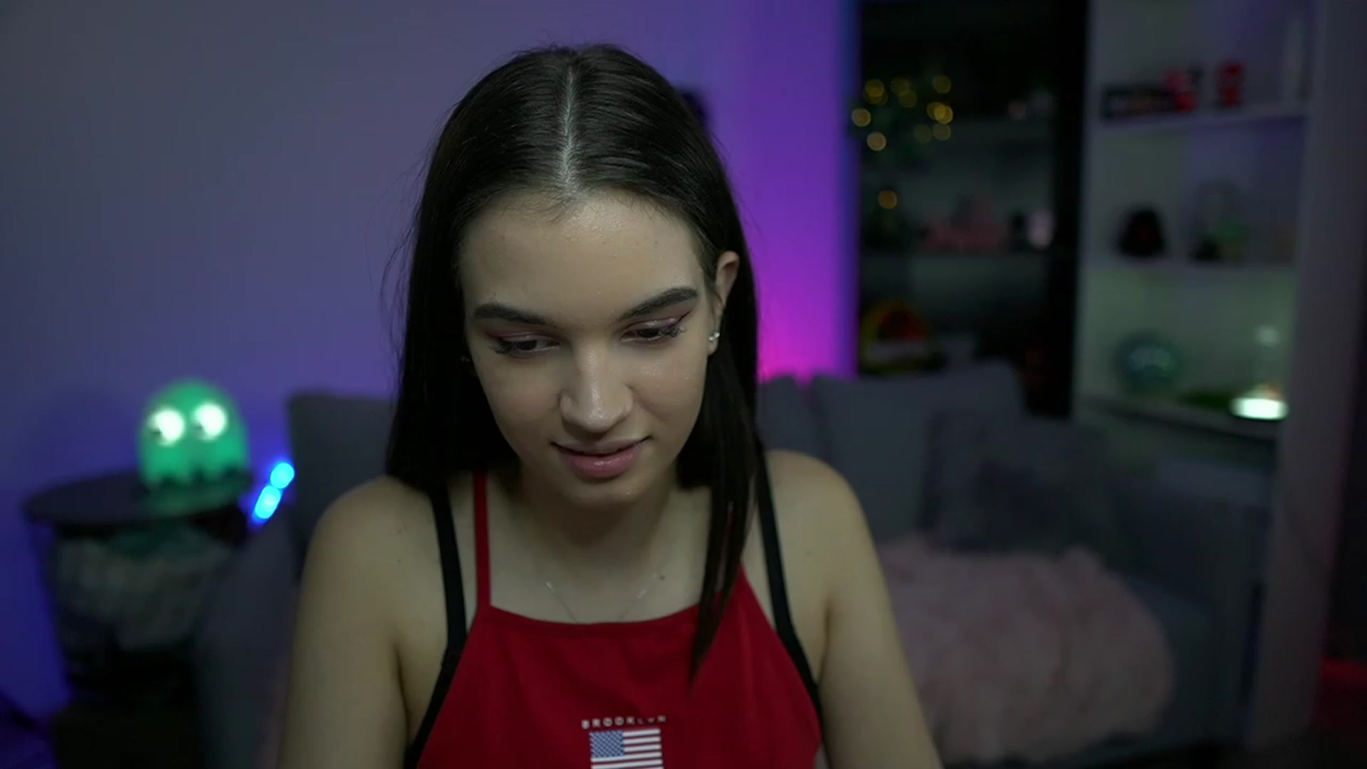 Gallery image thumbnail from Kylie_Quinn's myfreecams stream on, 11/15/2022, 15:57 image 6 of 20