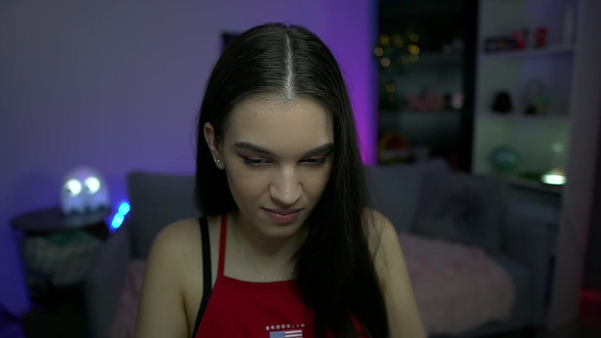 Gallery image thumbnail from Kylie_Quinn's myfreecams stream on, 11/15/2022, 16:38 image 10 of 20