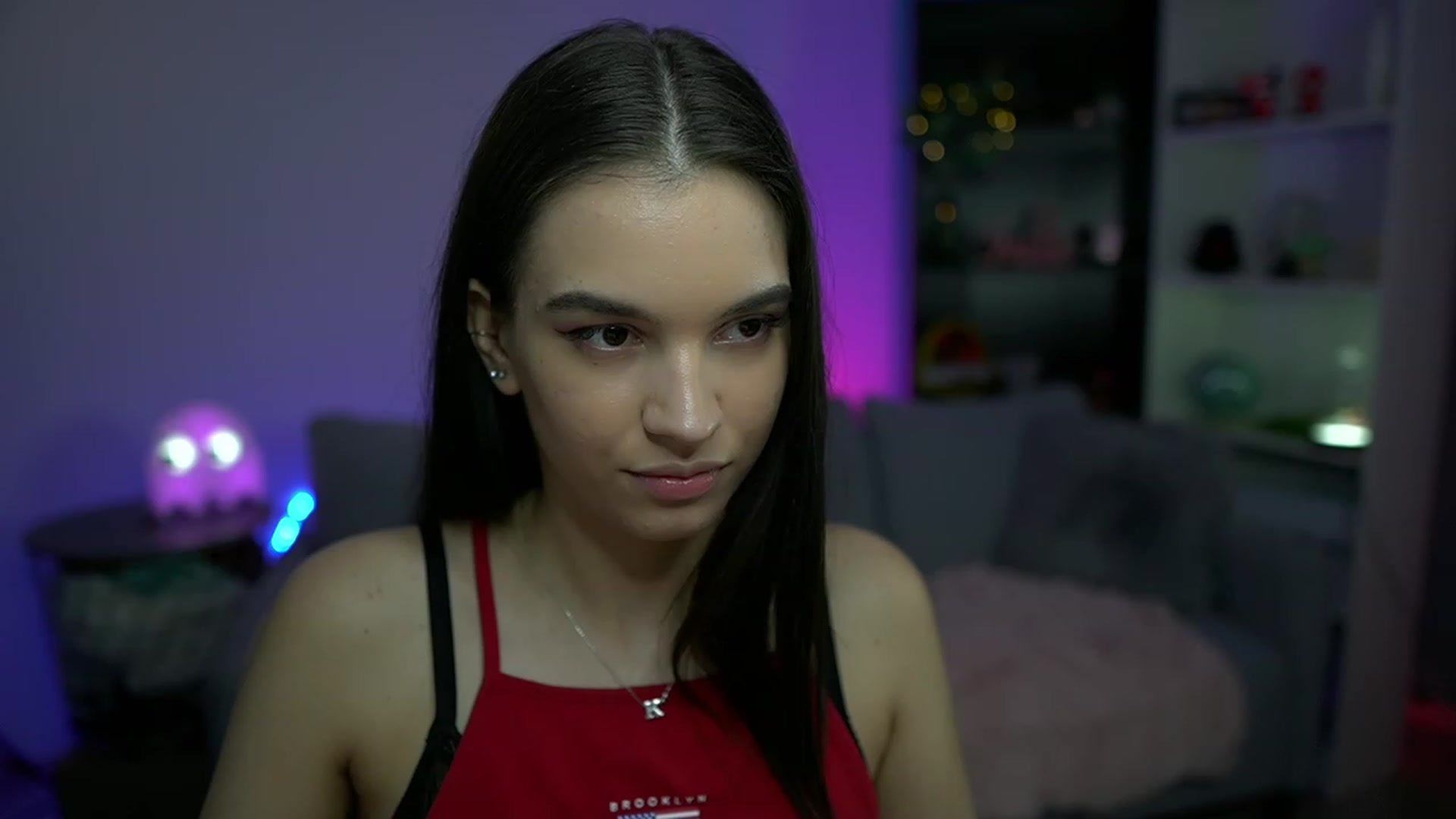 Gallery image thumbnail from Kylie_Quinn's myfreecams stream on, 11/15/2022, 16:38 image 2 of 20