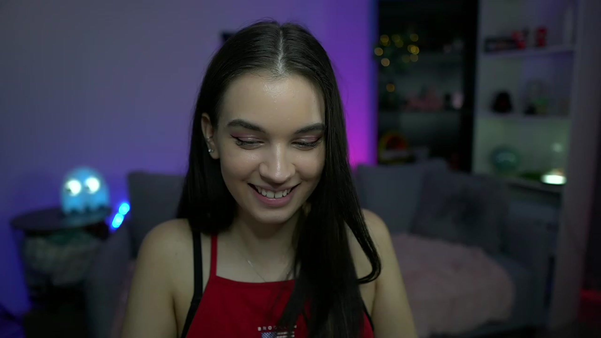 Gallery image thumbnail from Kylie_Quinn's myfreecams stream on, 11/15/2022, 16:38 image 19 of 20