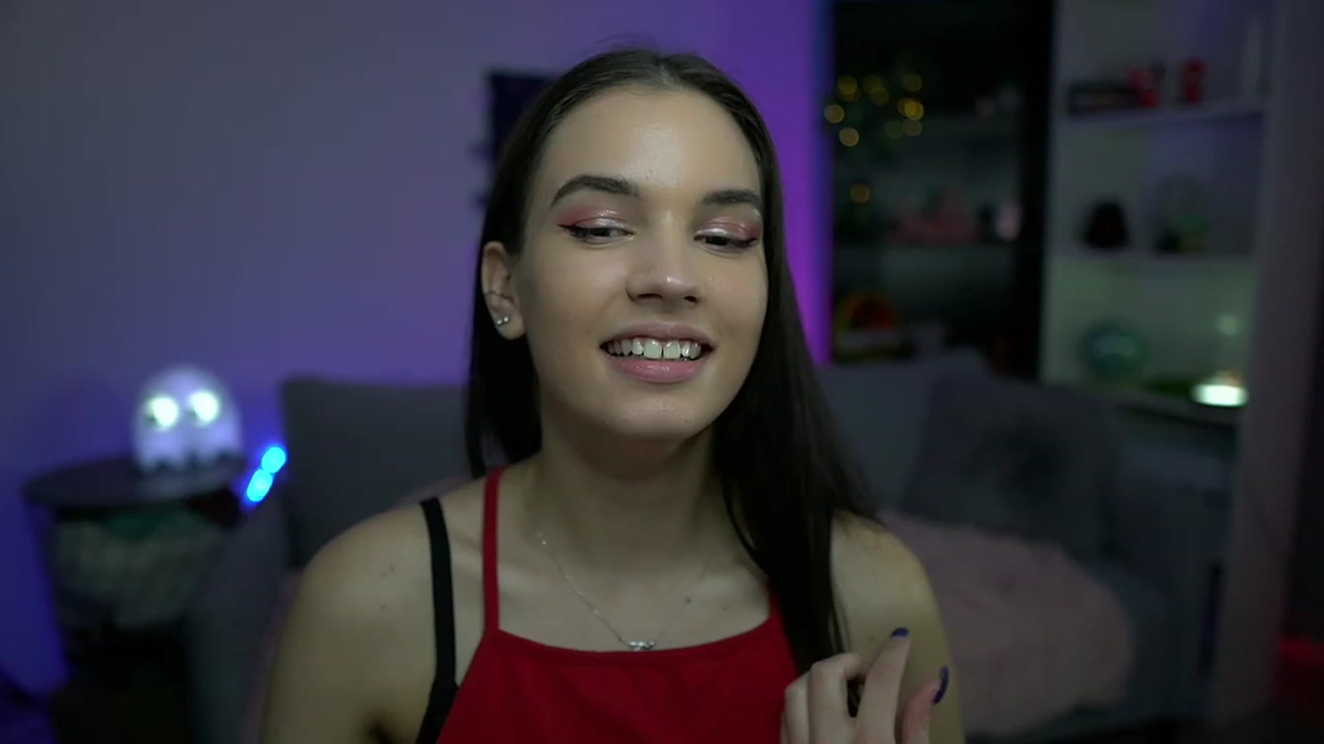 Gallery image thumbnail from Kylie_Quinn's myfreecams stream on, 11/15/2022, 16:38 image 7 of 20