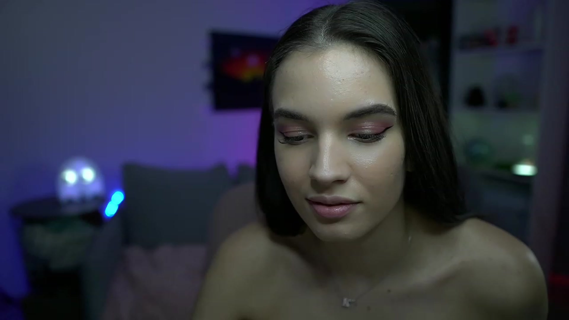 Gallery image thumbnail from Kylie_Quinn's myfreecams stream on, 11/15/2022, 18:55 image 17 of 20