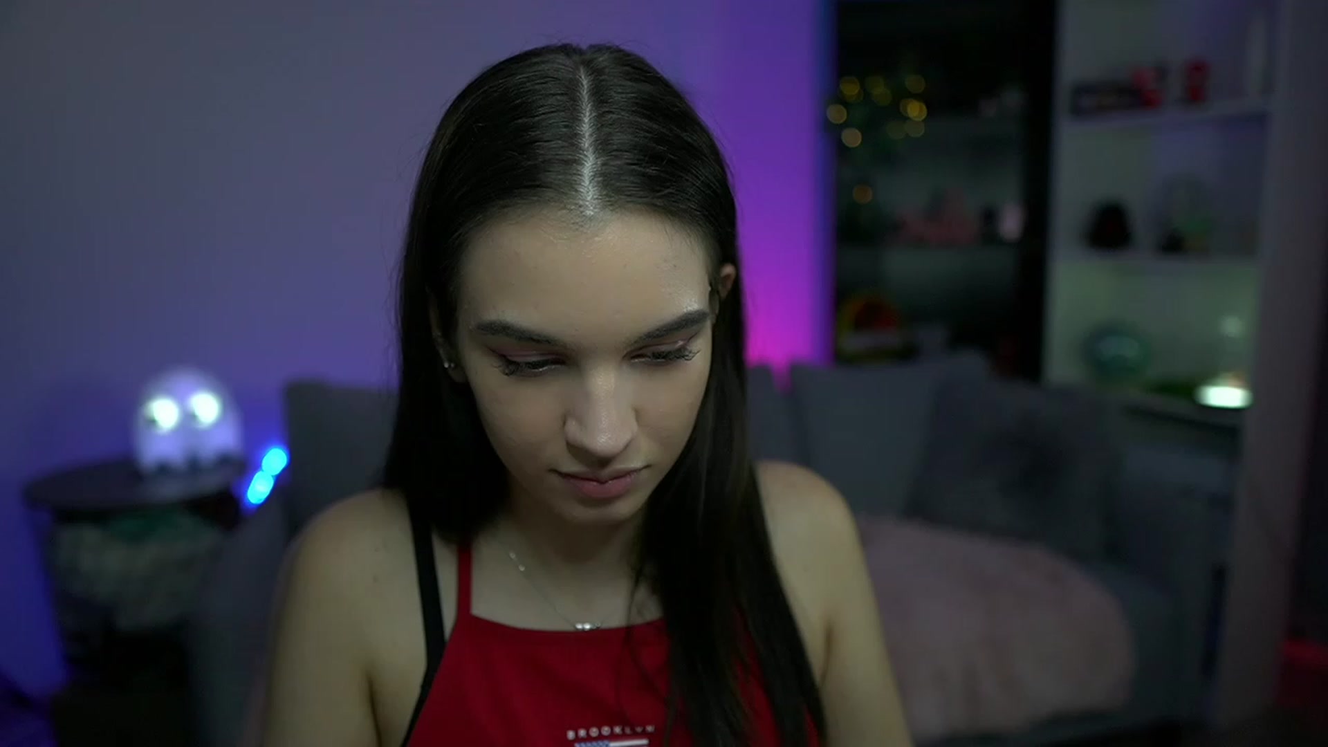 Gallery image thumbnail from Kylie_Quinn's myfreecams stream on, 11/15/2022, 18:55 image 4 of 20