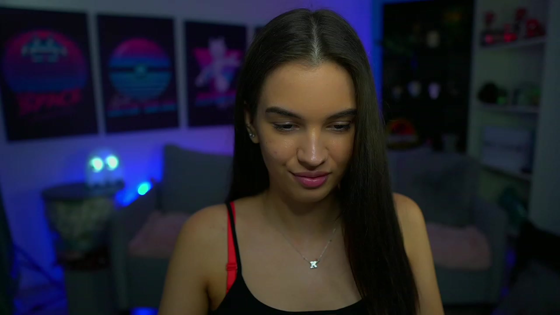 Gallery image thumbnail from Kylie_Quinn's myfreecams stream on, 11/23/2022, 21:30 image 17 of 20