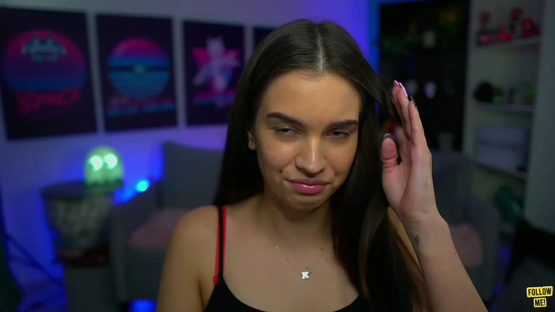 Gallery image thumbnail from Kylie_Quinn's myfreecams stream on, 11/23/2022, 23:58 image 5 of 20
