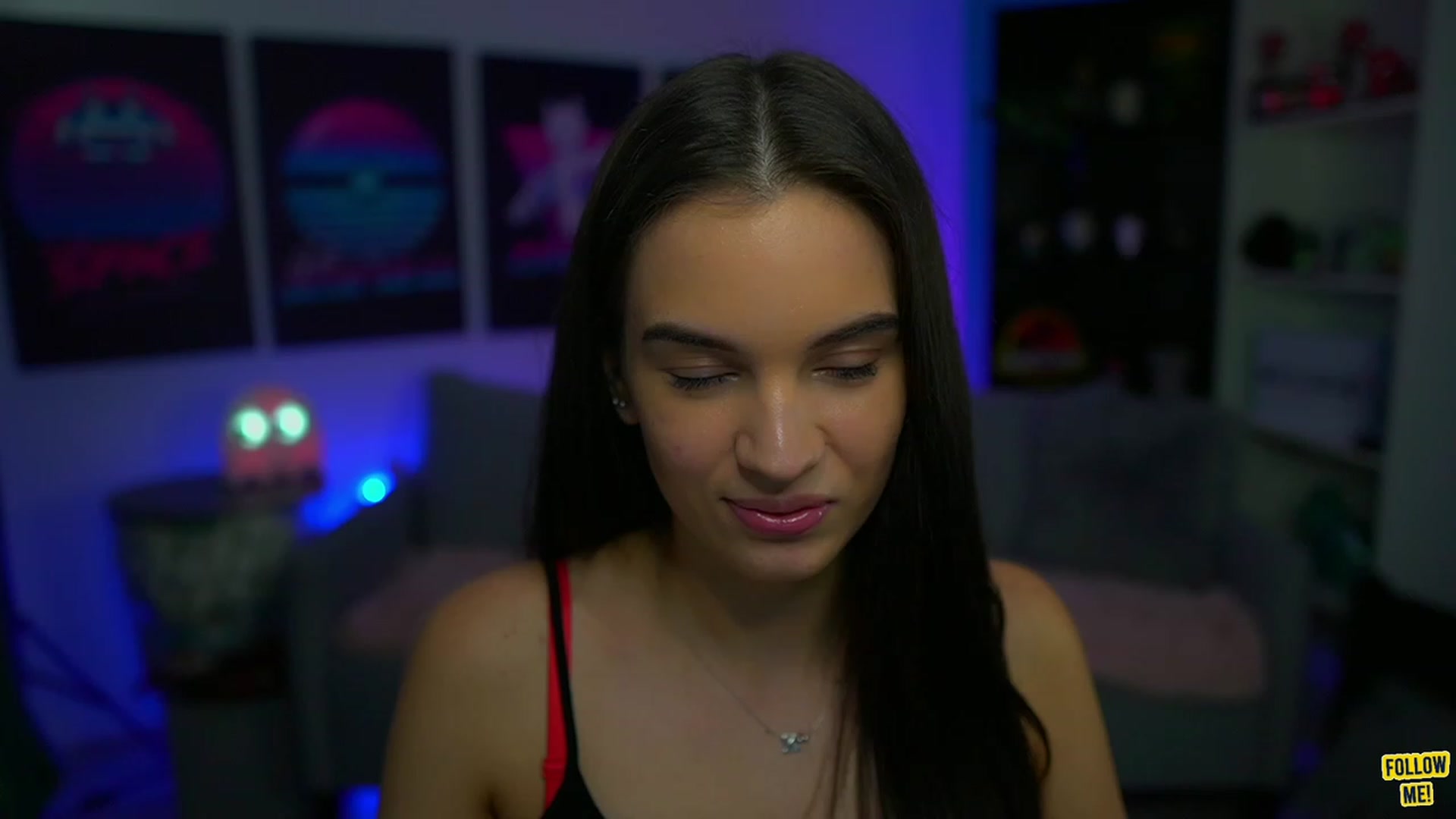 Gallery image thumbnail from Kylie_Quinn's myfreecams stream on, 11/23/2022, 23:58 image 17 of 20