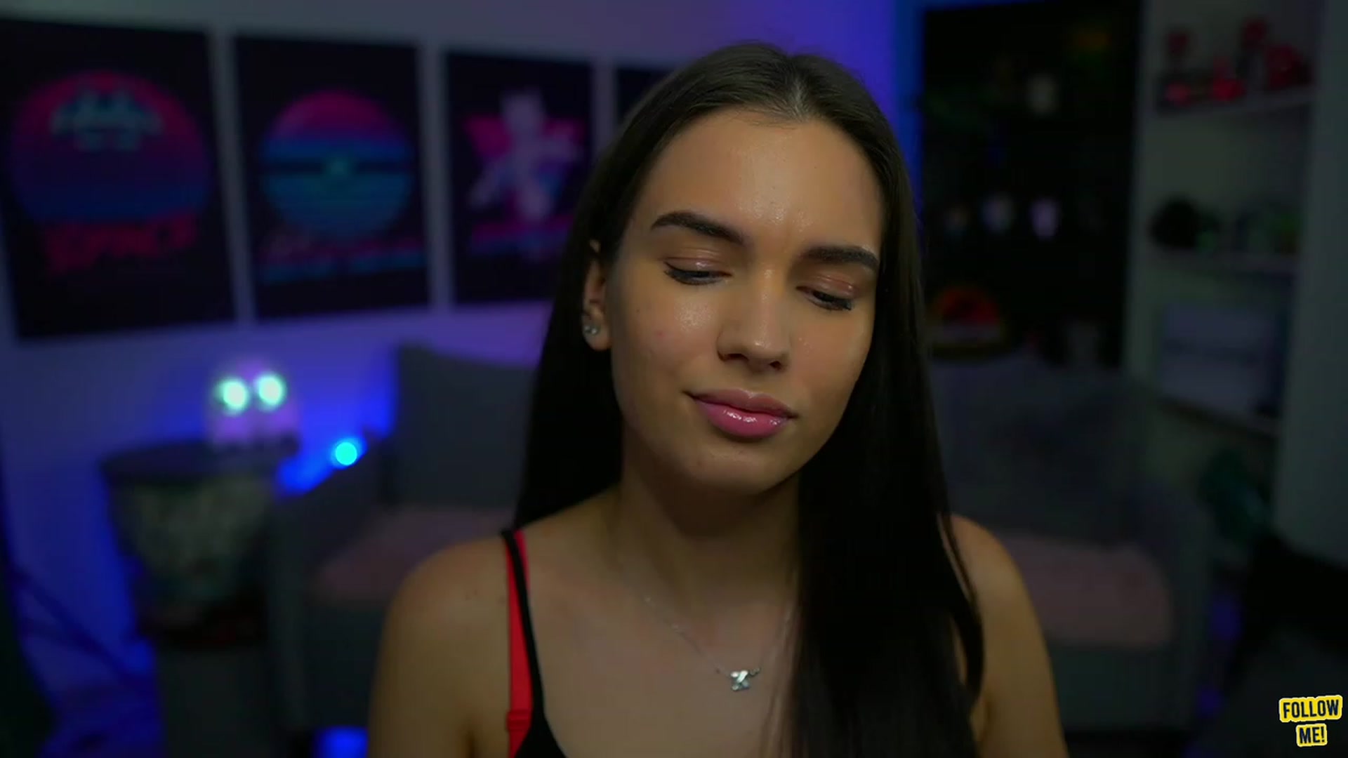 Gallery image thumbnail from Kylie_Quinn's myfreecams stream on, 11/23/2022, 23:58 image 16 of 20